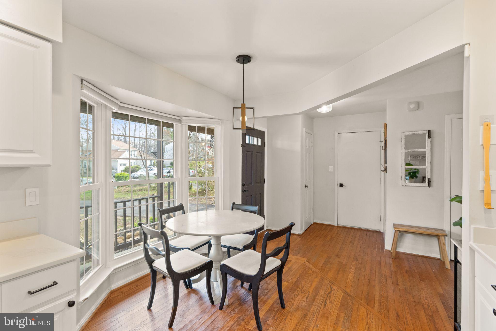 LAKE RIDGE - Residential