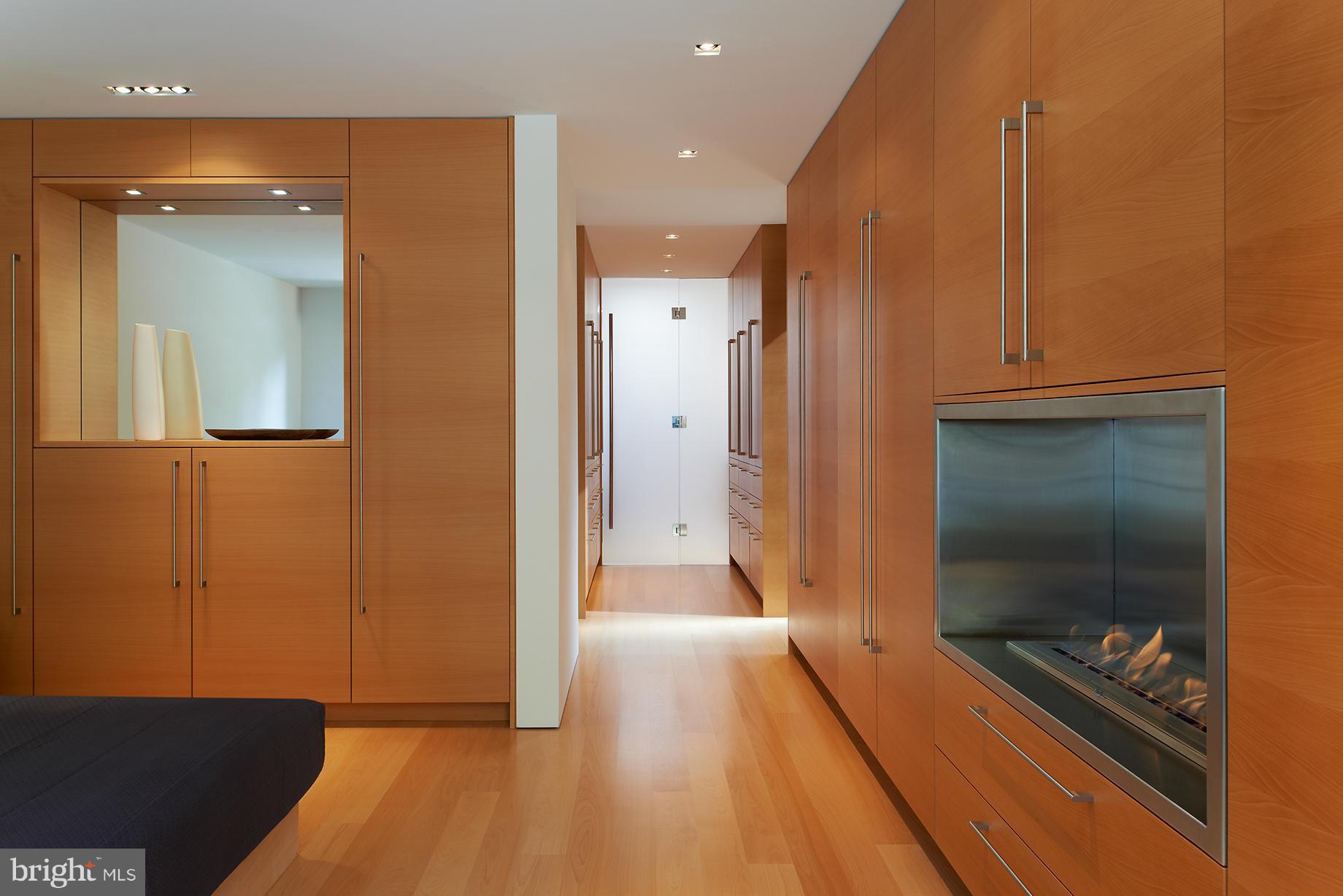 SPRING VALLEY - Residential