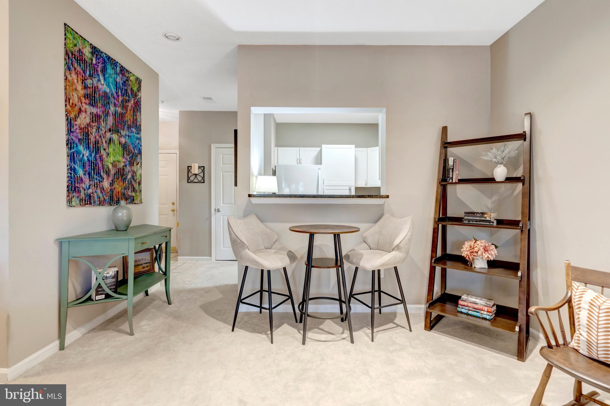 EDGEWATER - Residential