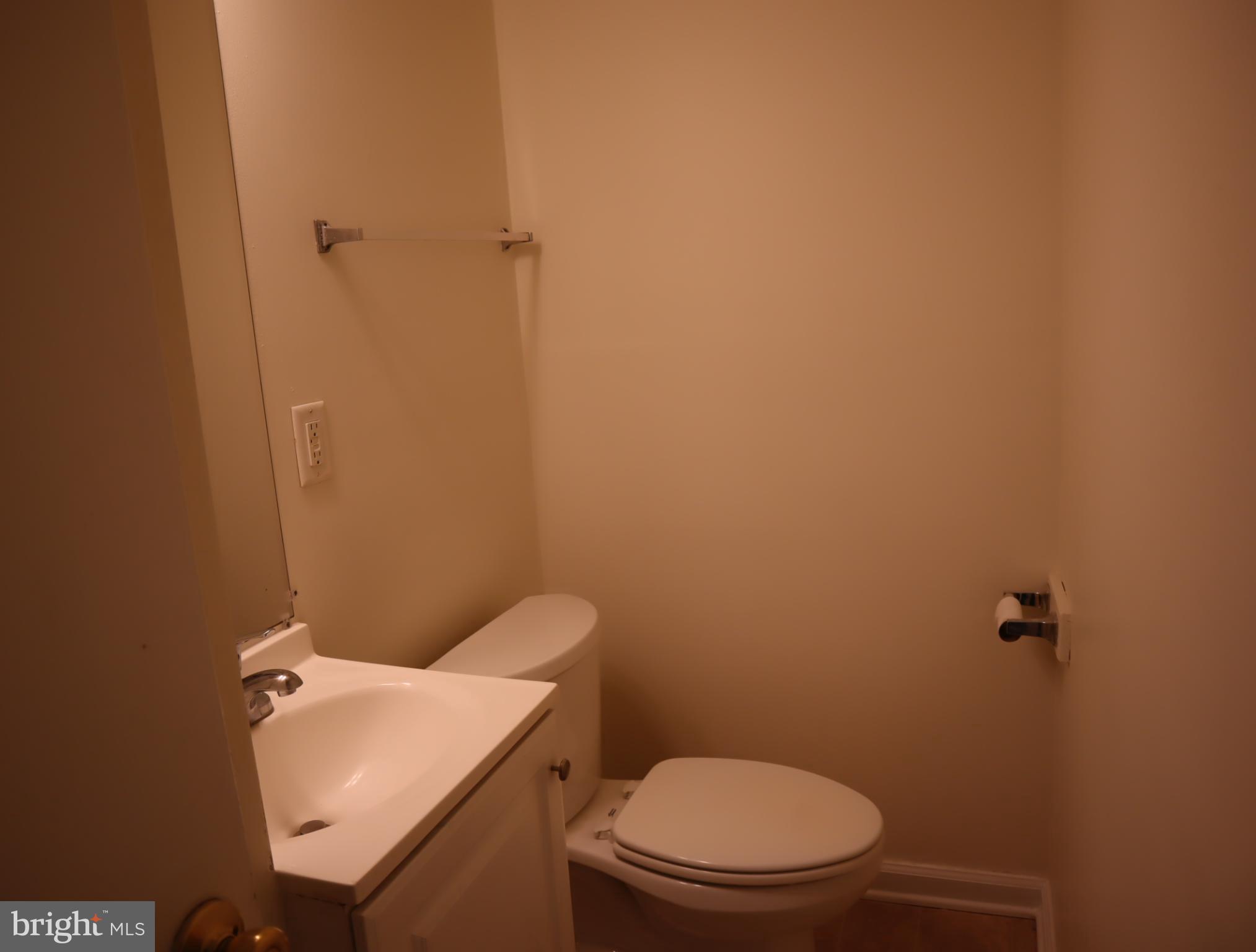 WICOMICO VILLAGE - Residential Lease