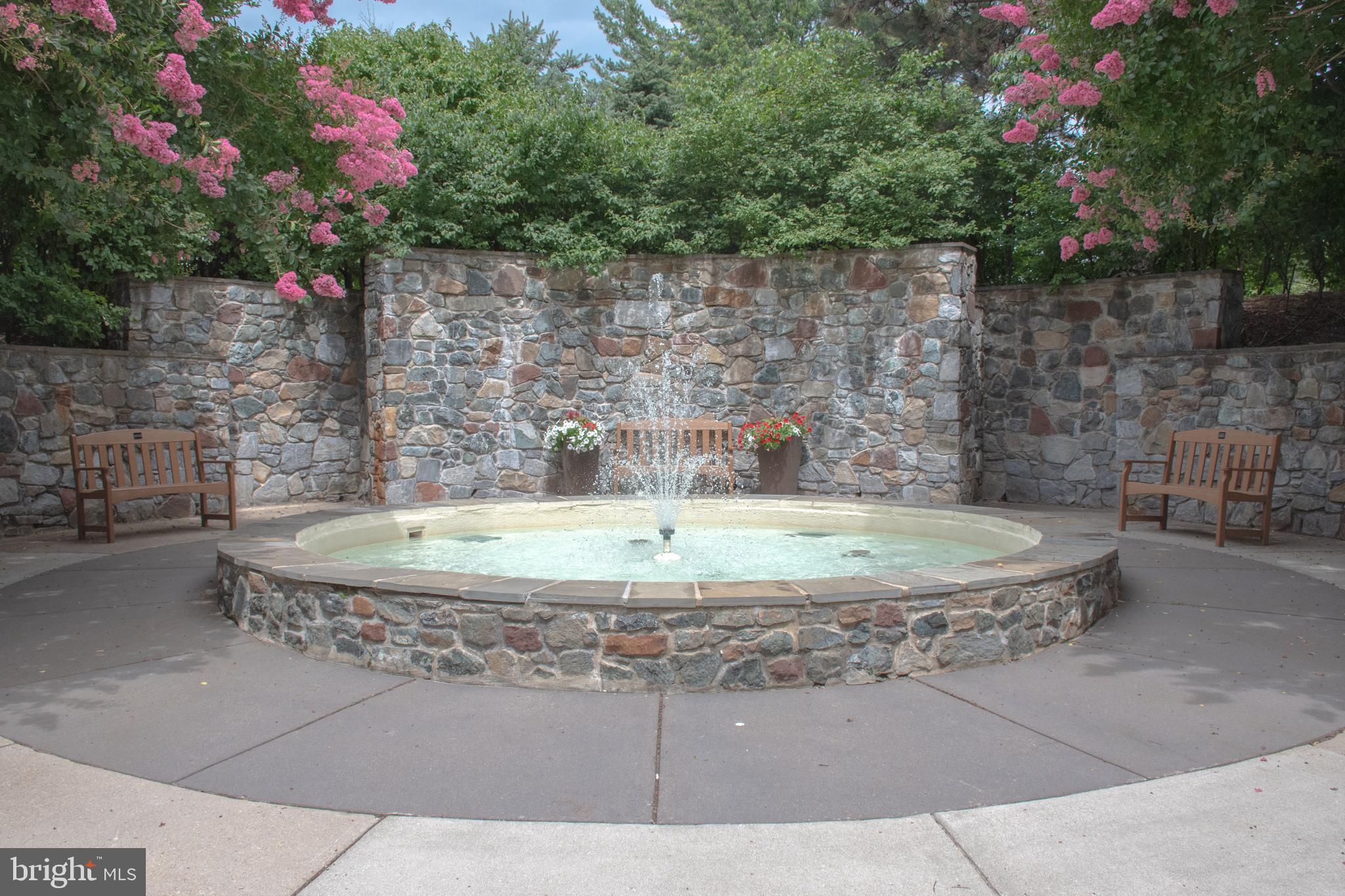 FAIRWAYS NORTH - Residential