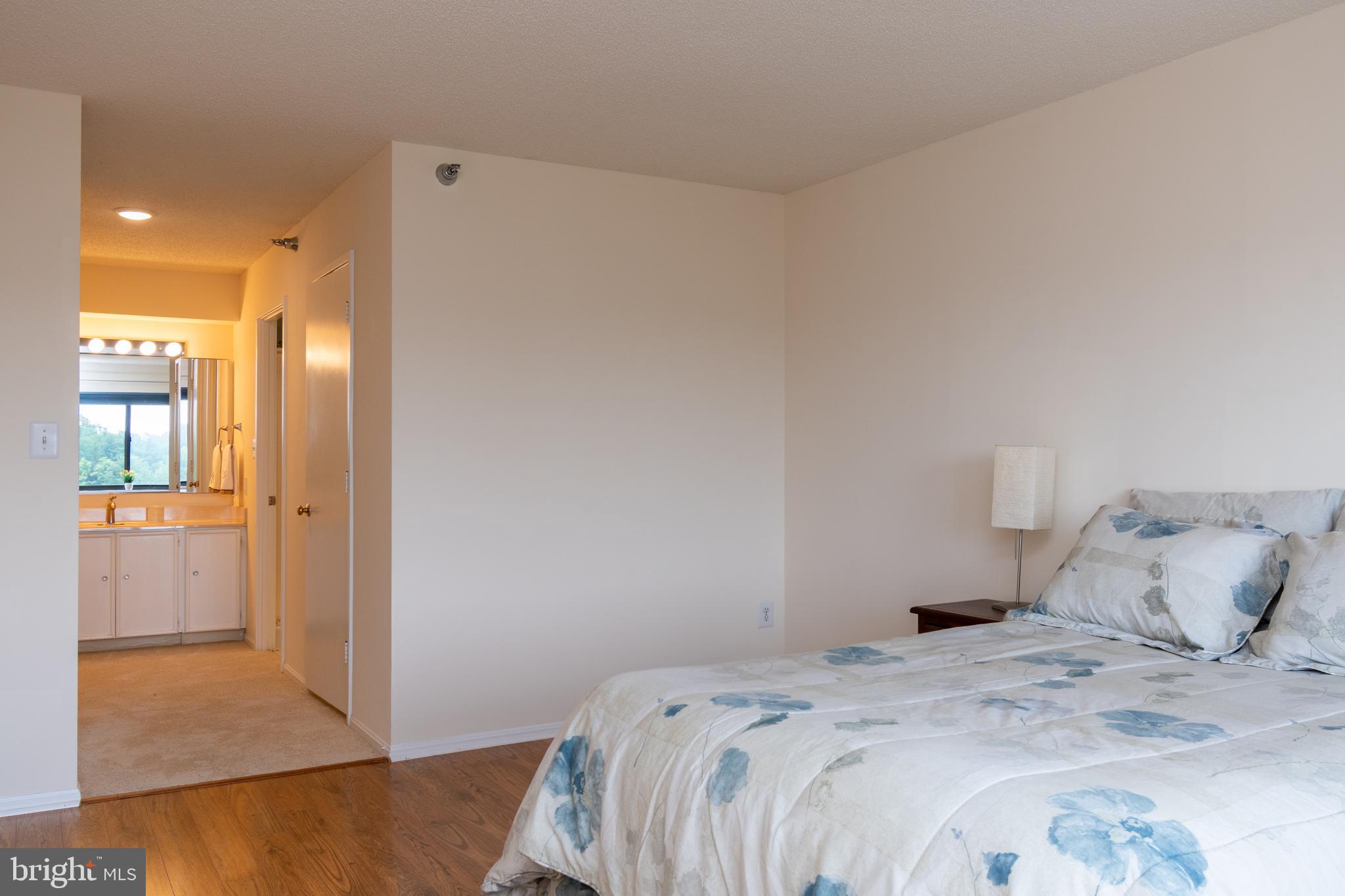 FAIRWAYS NORTH - Residential