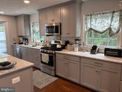 612 WINESAP COURT