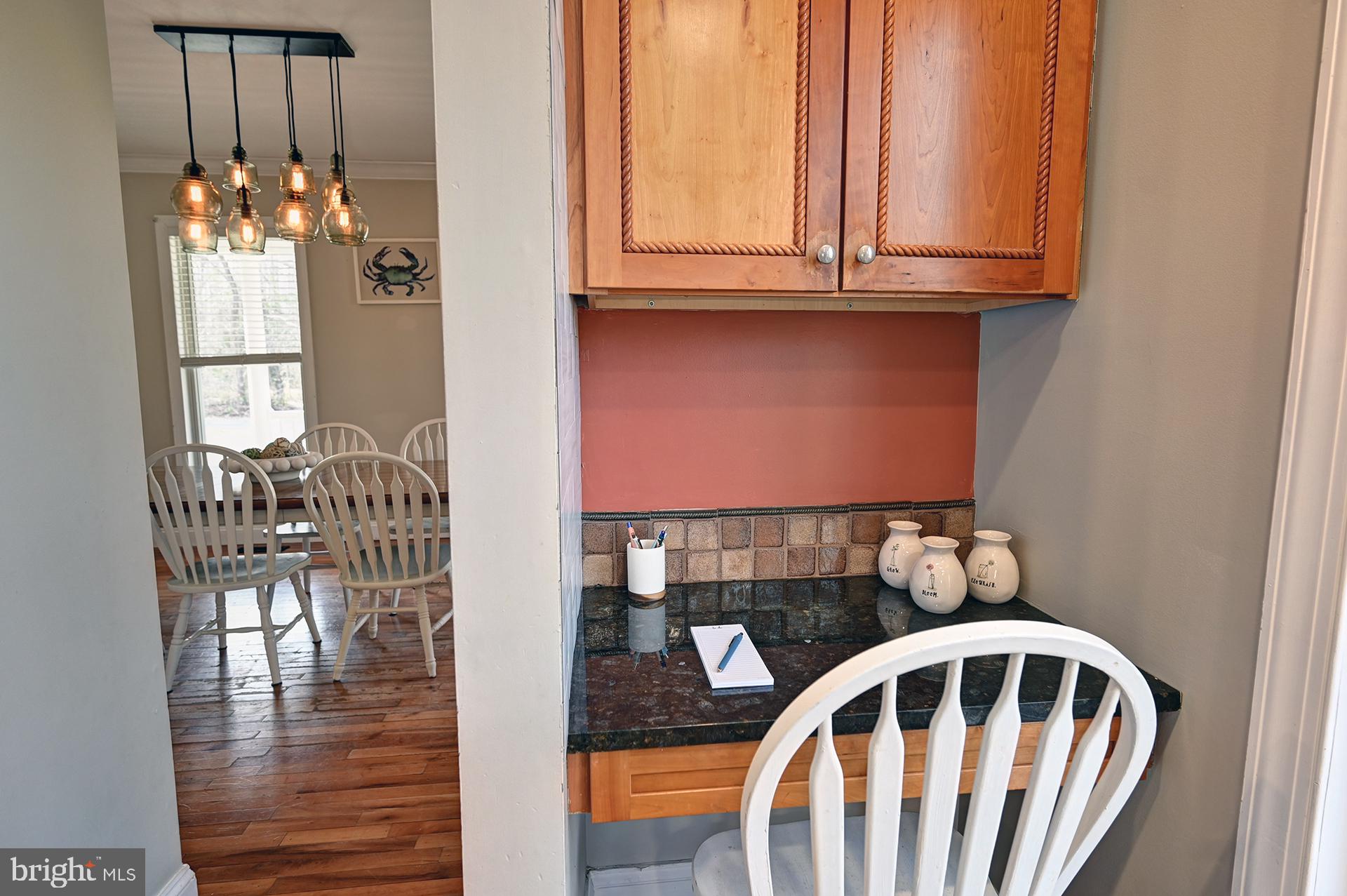 HICKORY WOODS - Residential