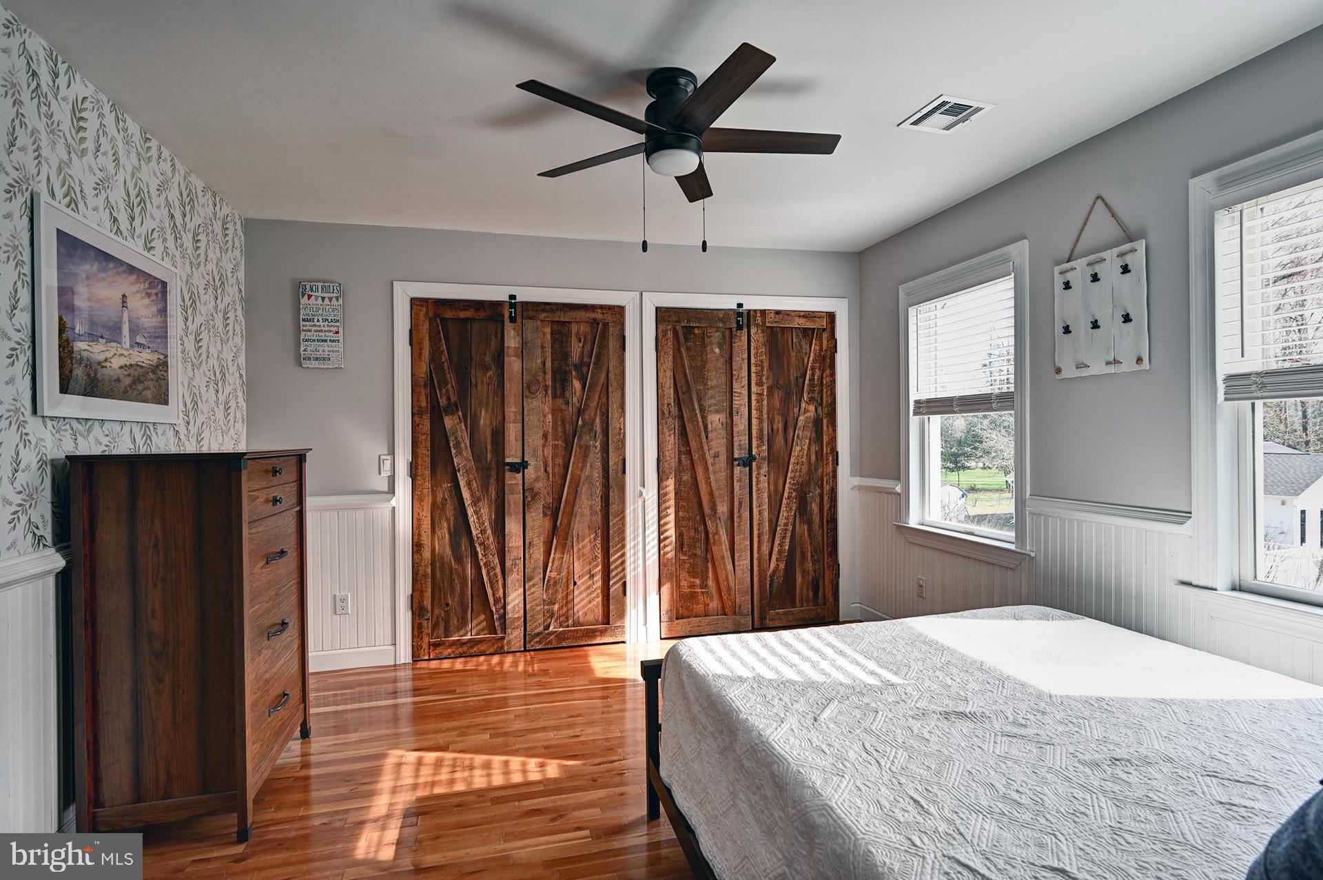 HICKORY WOODS - Residential