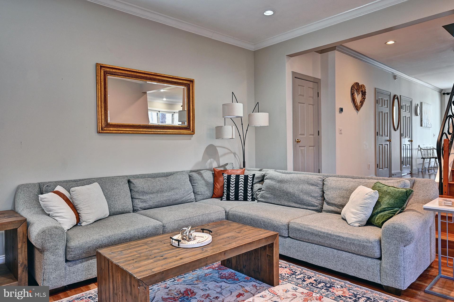 HICKORY WOODS - Residential