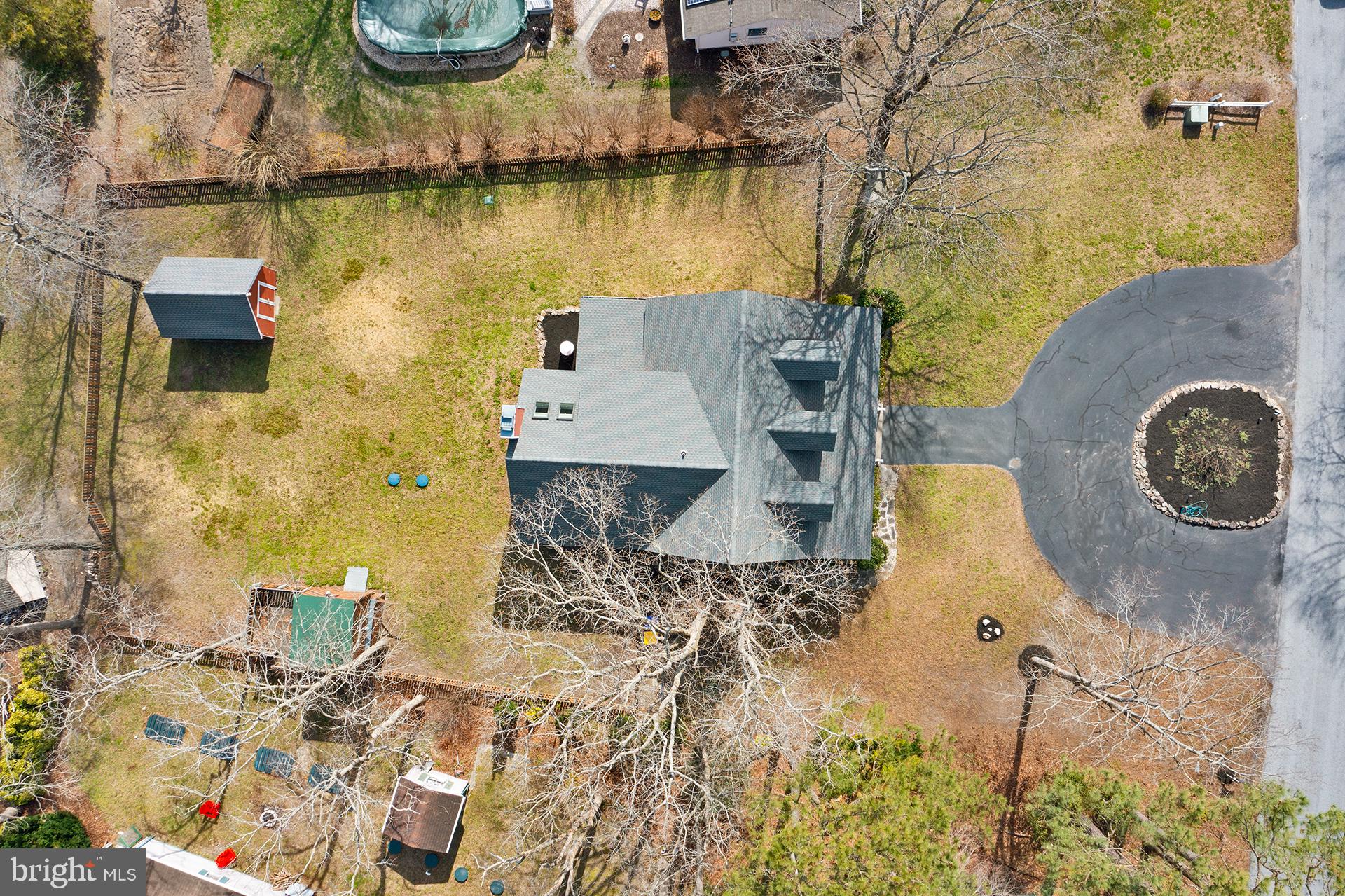 HICKORY WOODS - Residential