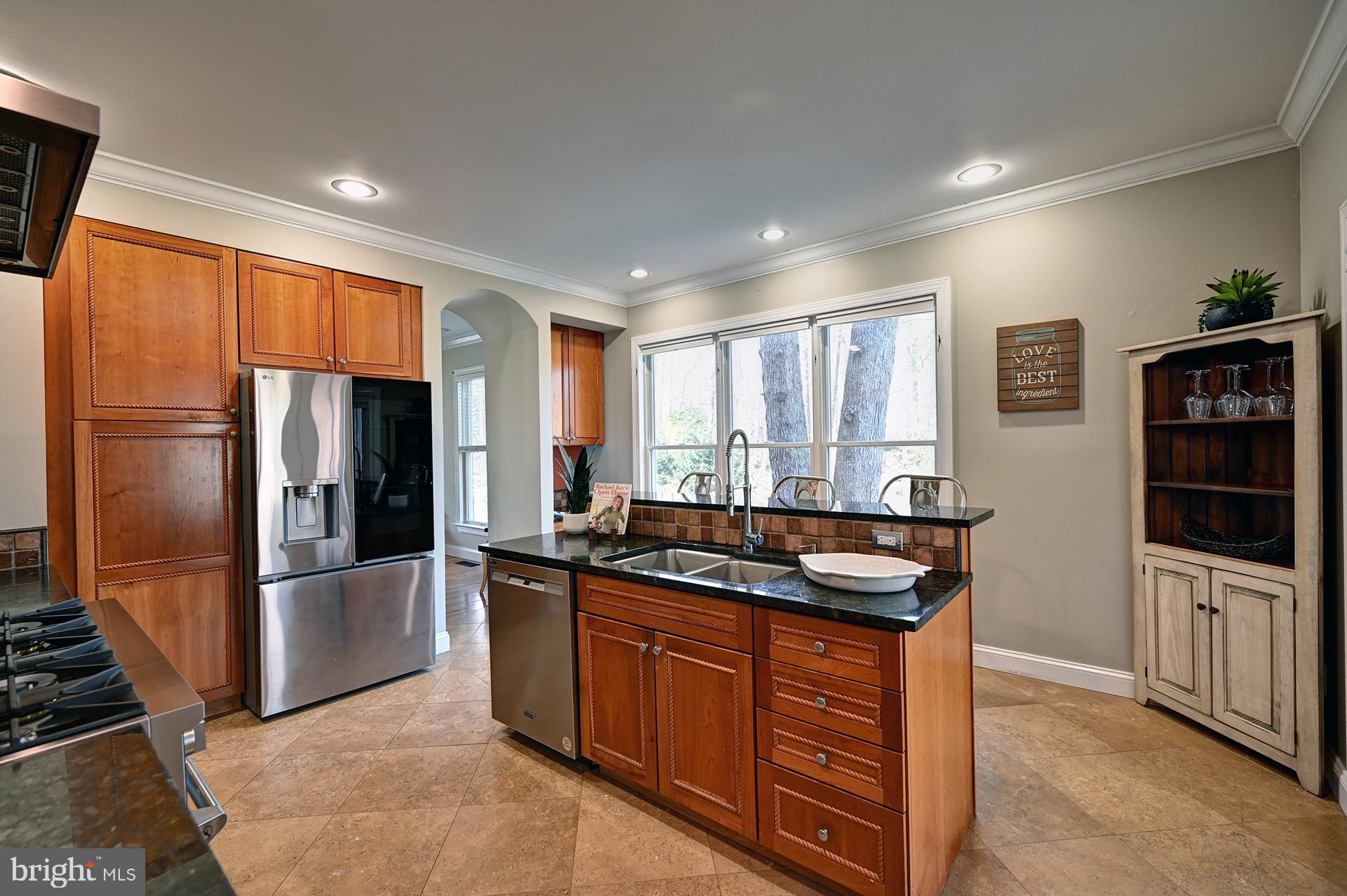 HICKORY WOODS - Residential