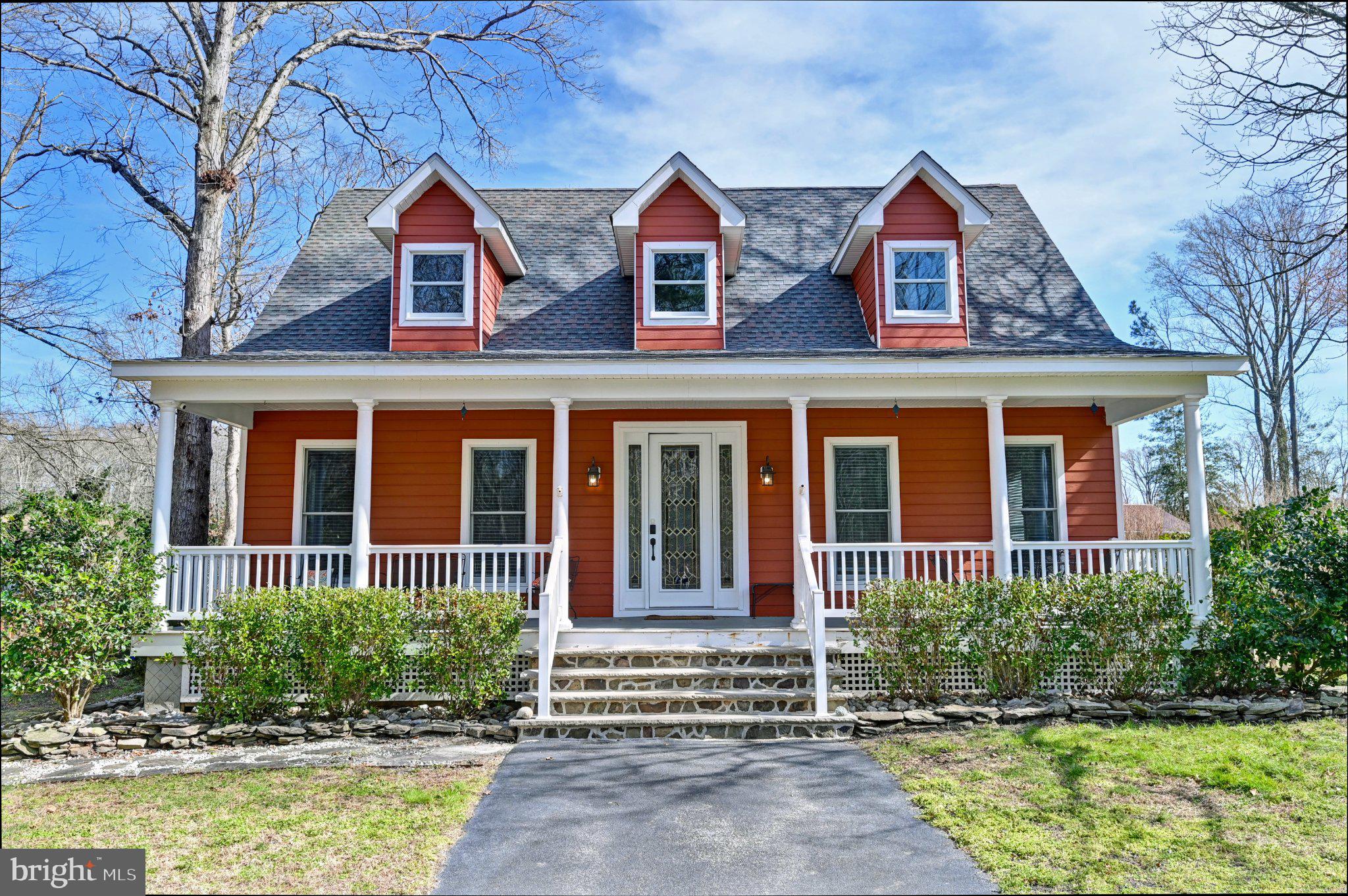 HICKORY WOODS - Residential