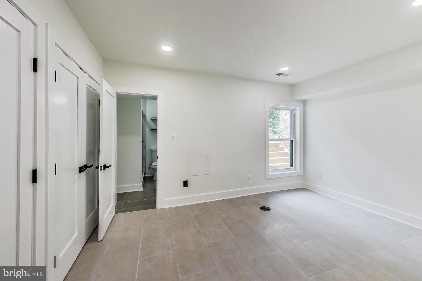 1626 NE K STREET NE A