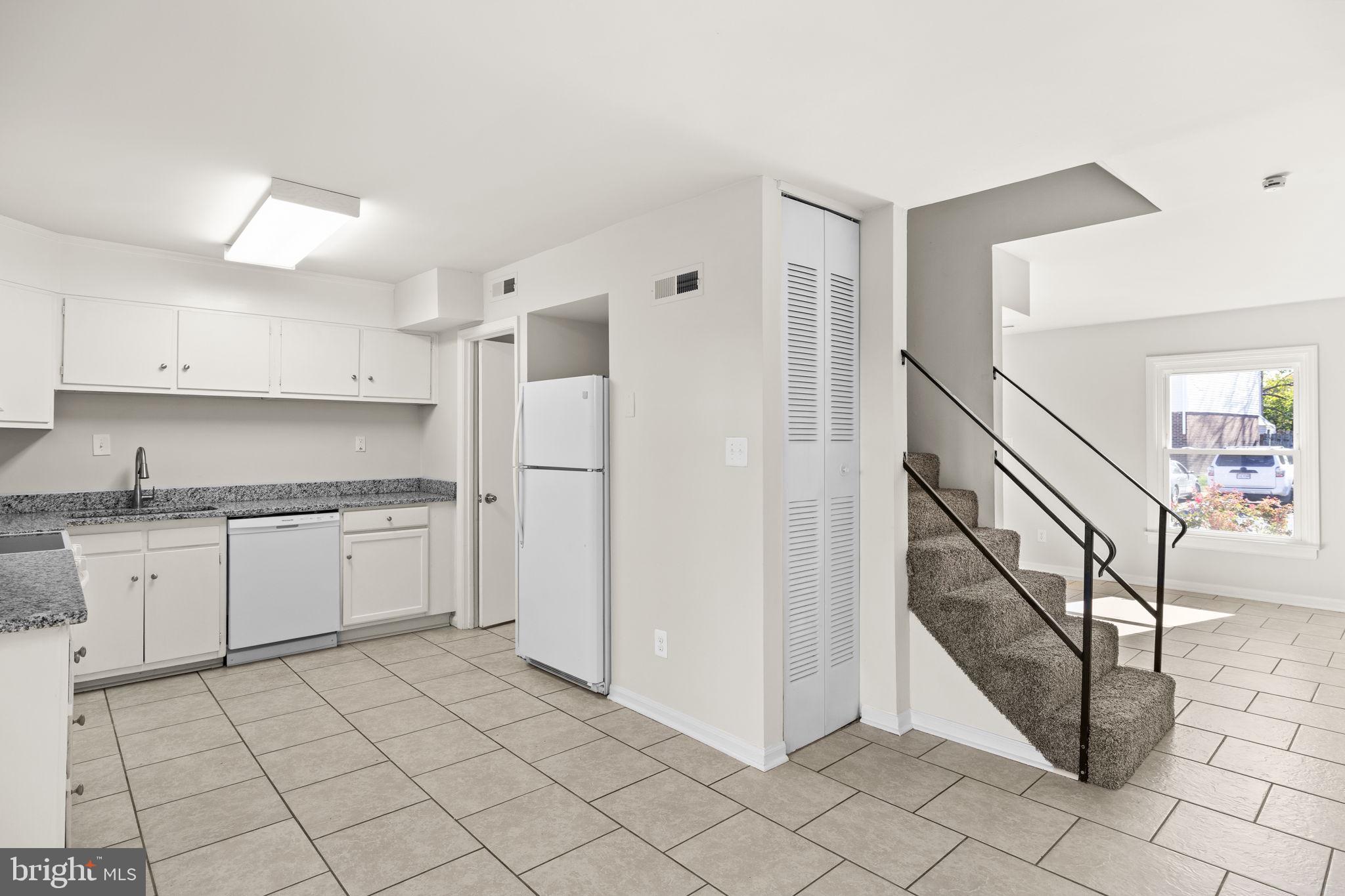 CENTRAL PARK TOWNHOMES - Residential