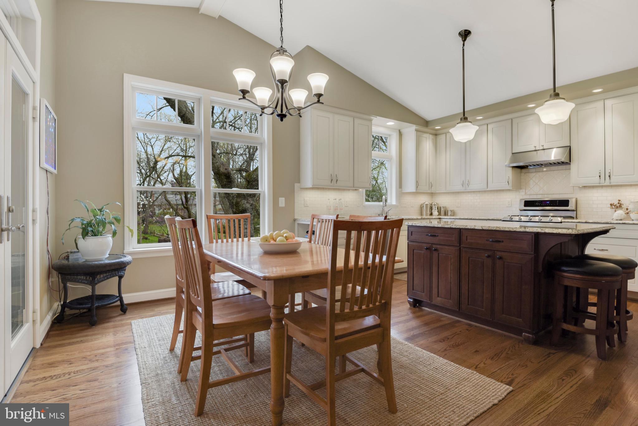 OVERLEE - Residential