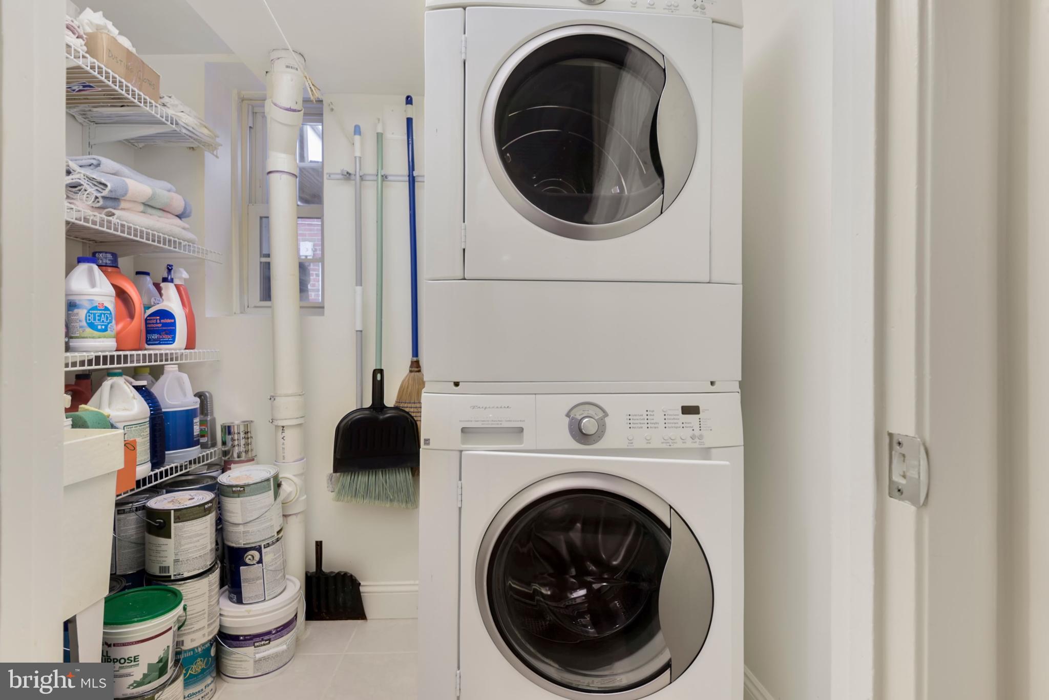 OVERLEE - Residential