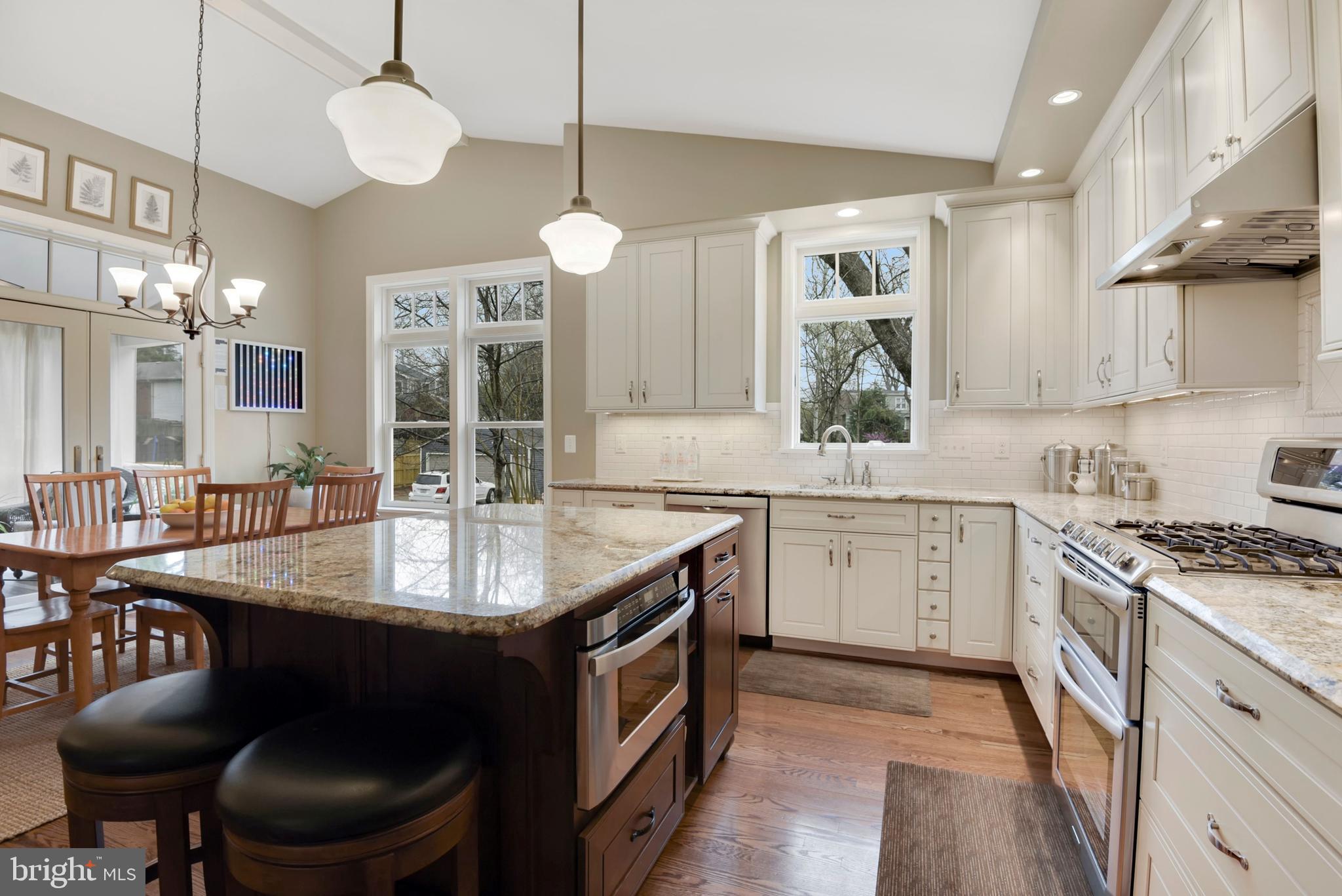 OVERLEE - Residential