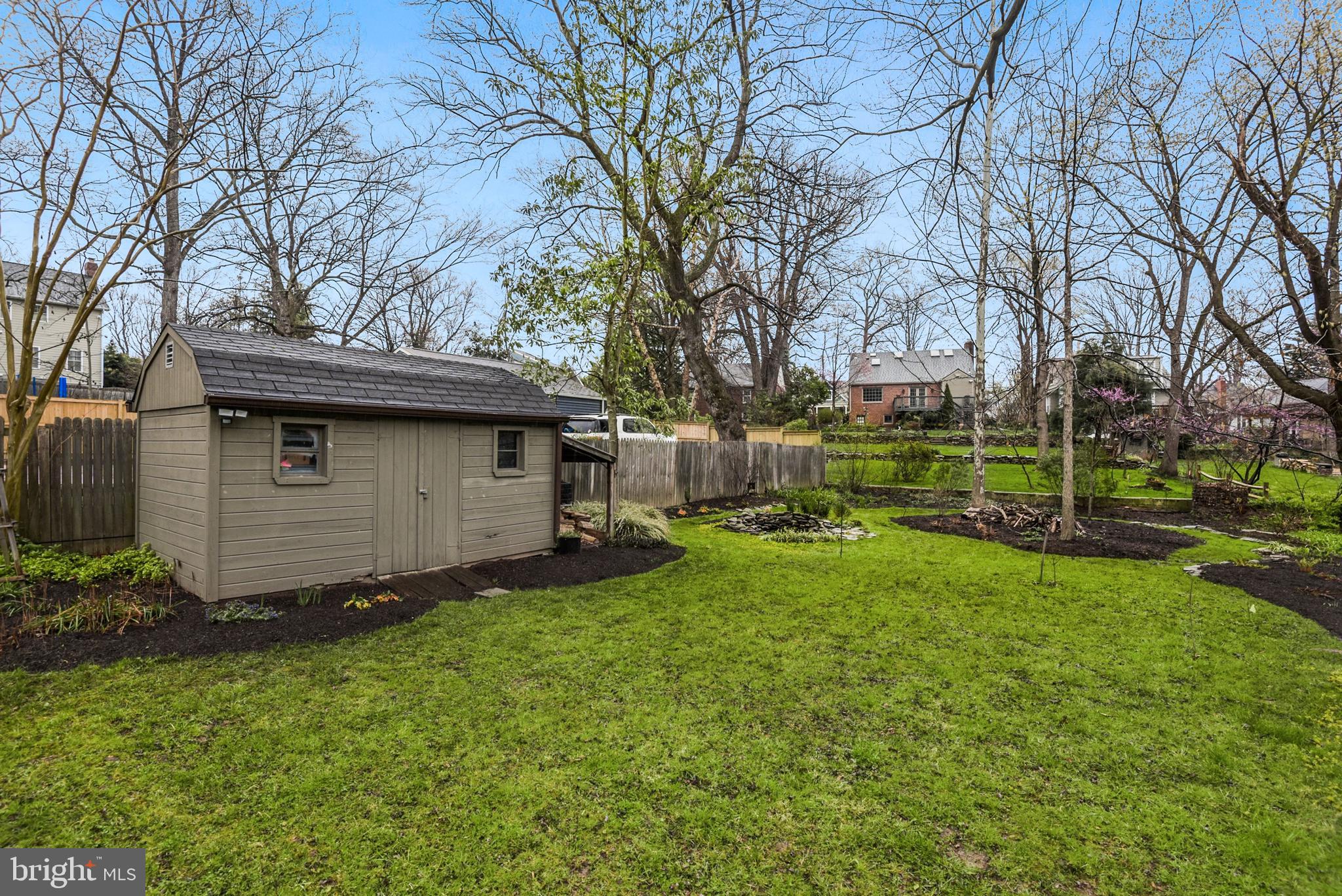 OVERLEE - Residential