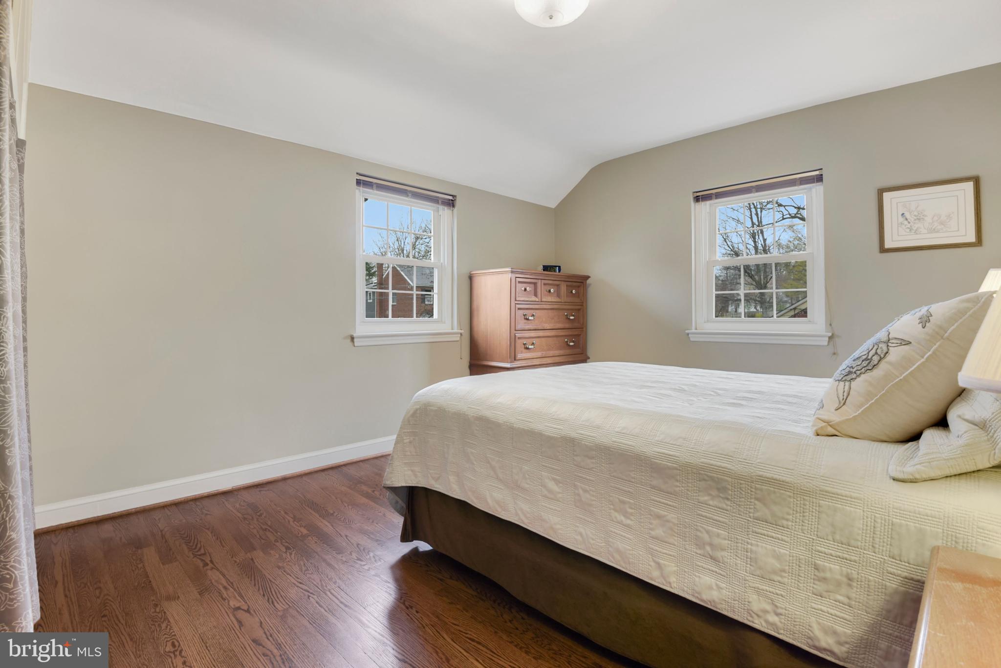 OVERLEE - Residential