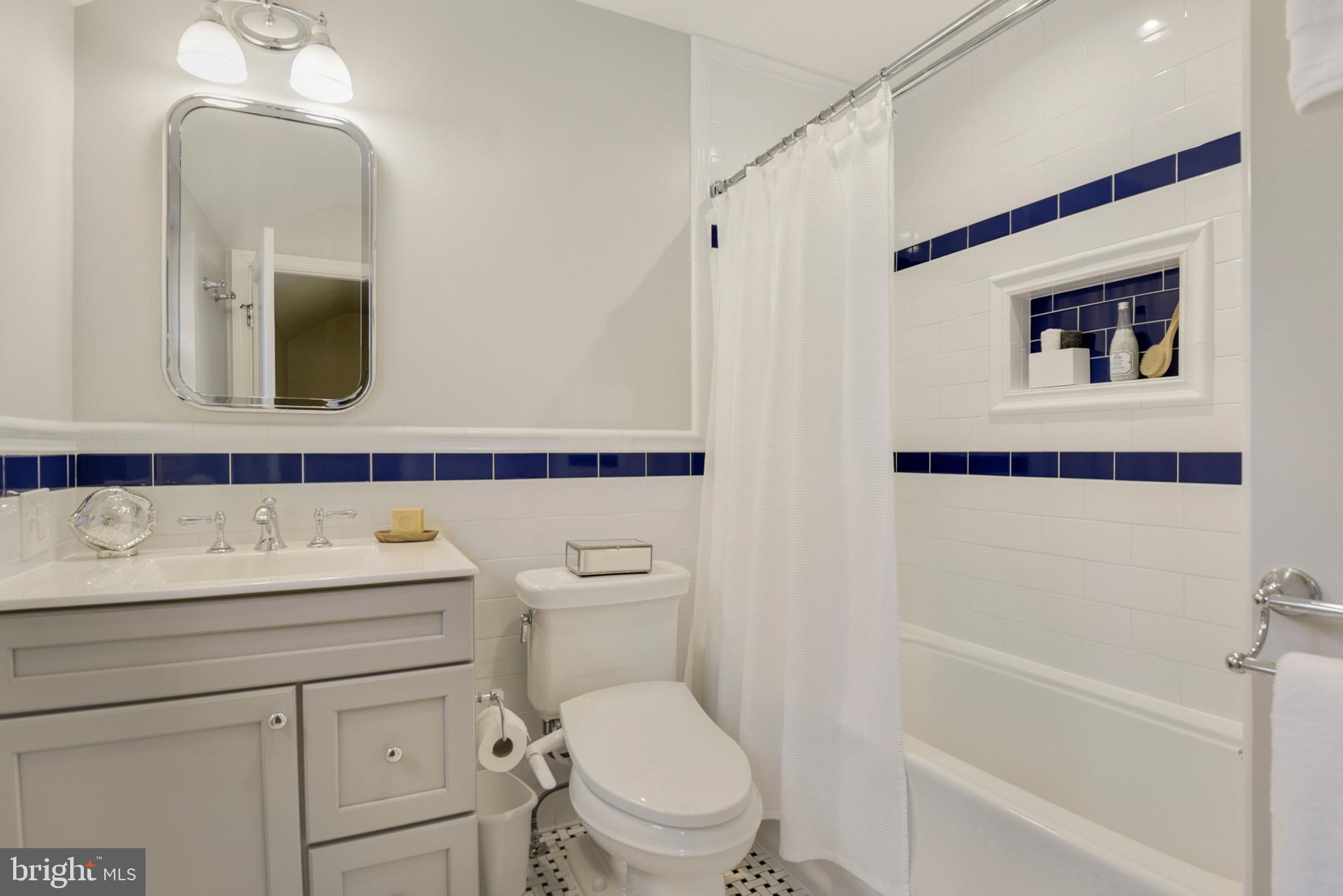 OVERLEE - Residential