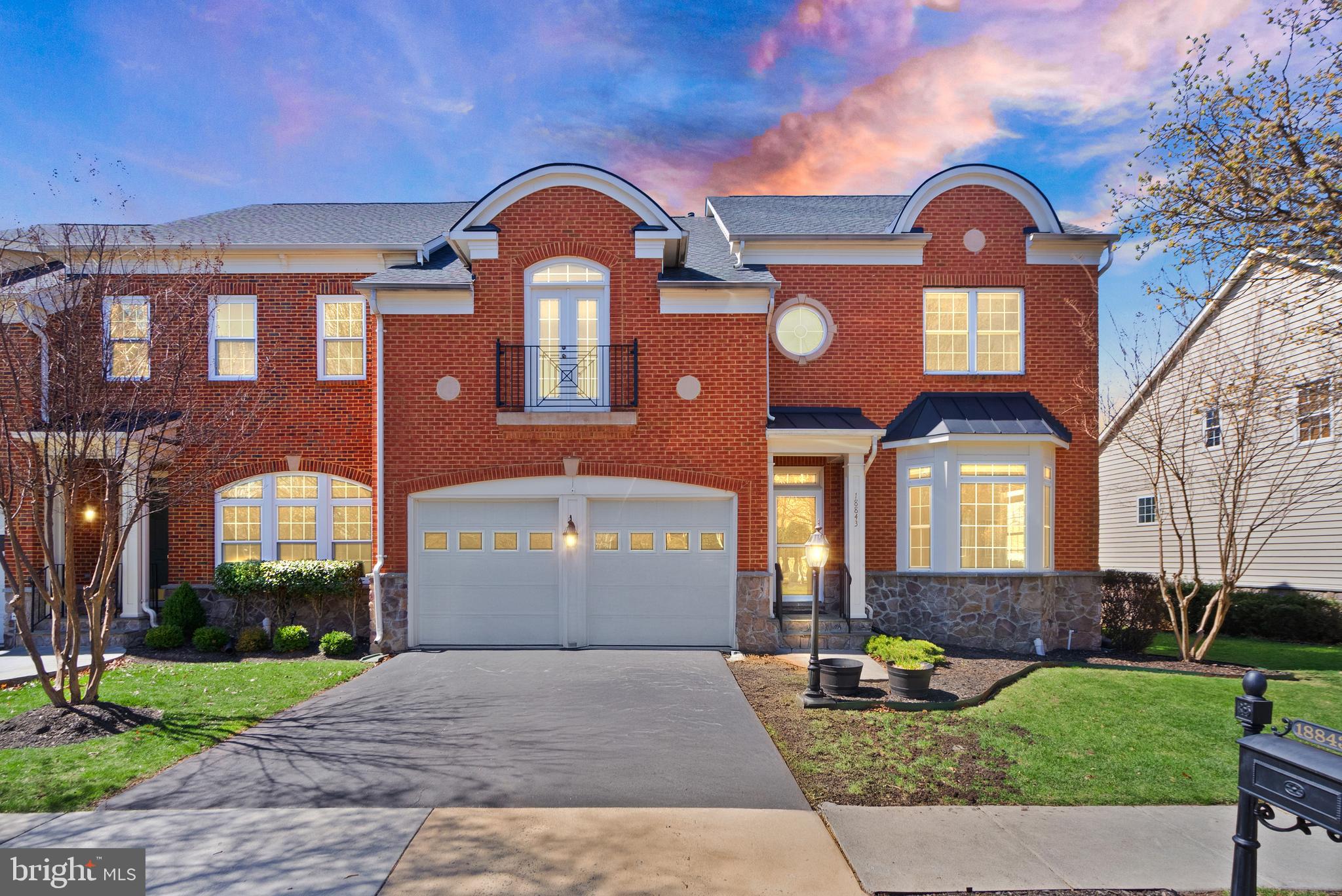 LANSDOWNE ON THE POTOMAC - Residential