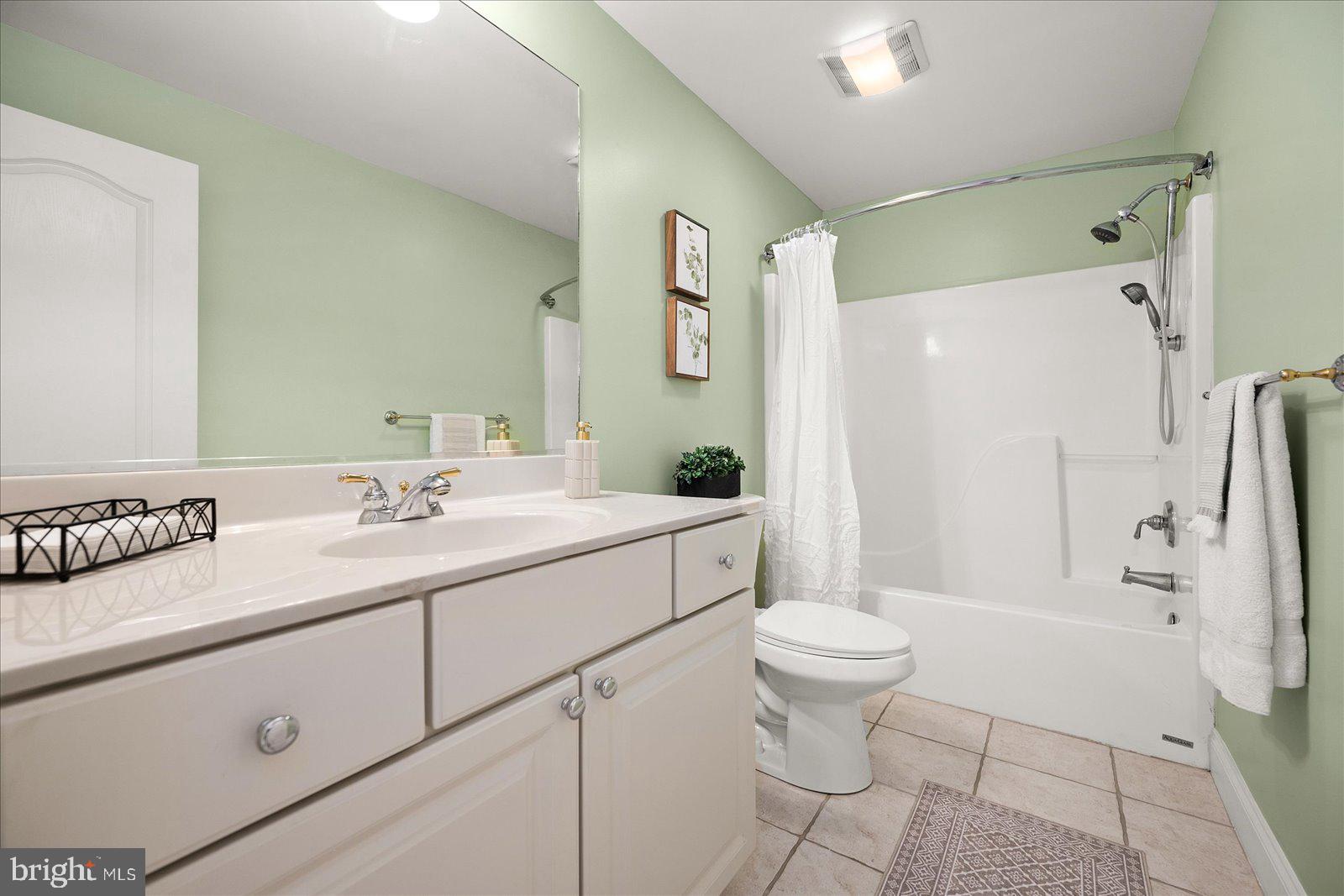 WEST OCEAN CITY - Residential