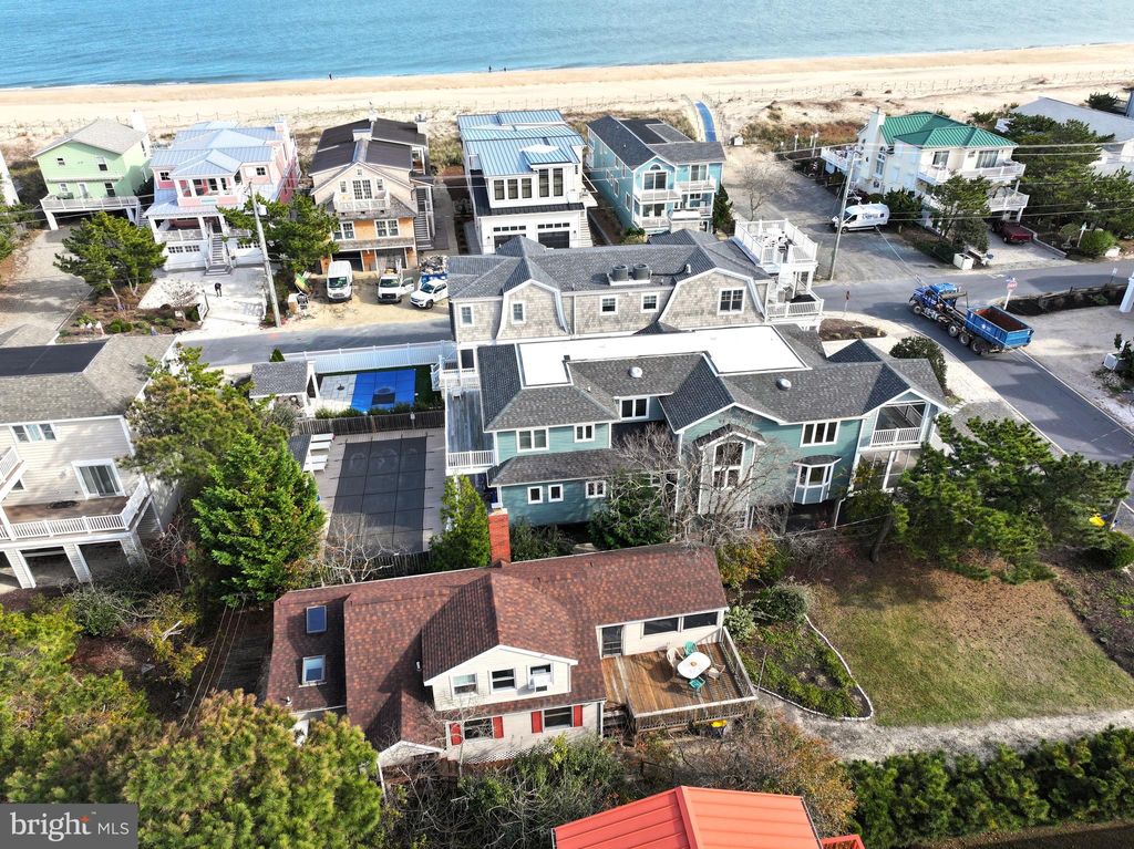 Photo of 3 E King Street, FENWICK ISLAND, DE 19944 (MLS # DESU2100686)