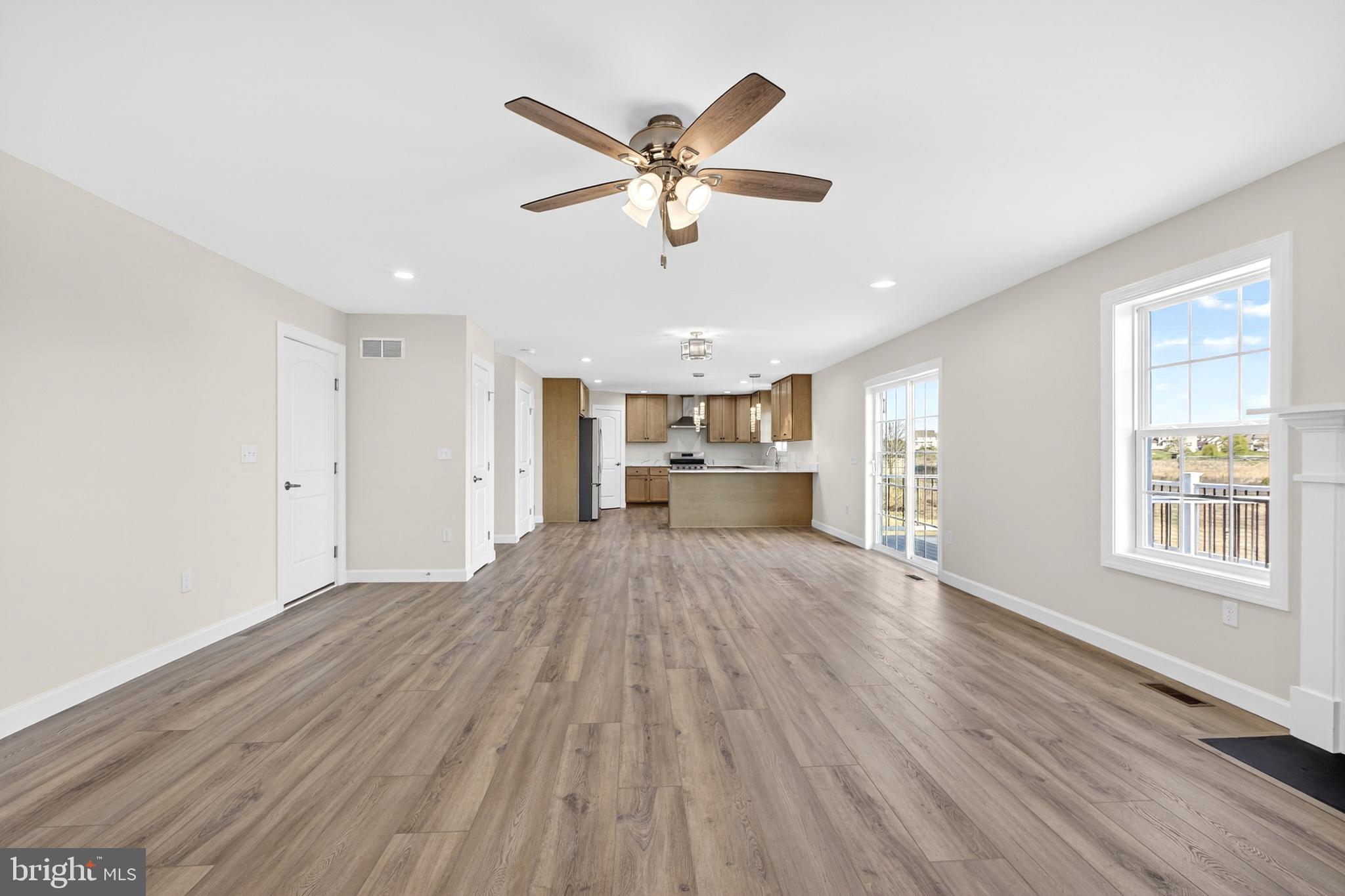 ST GEORGES CROSSING - Residential