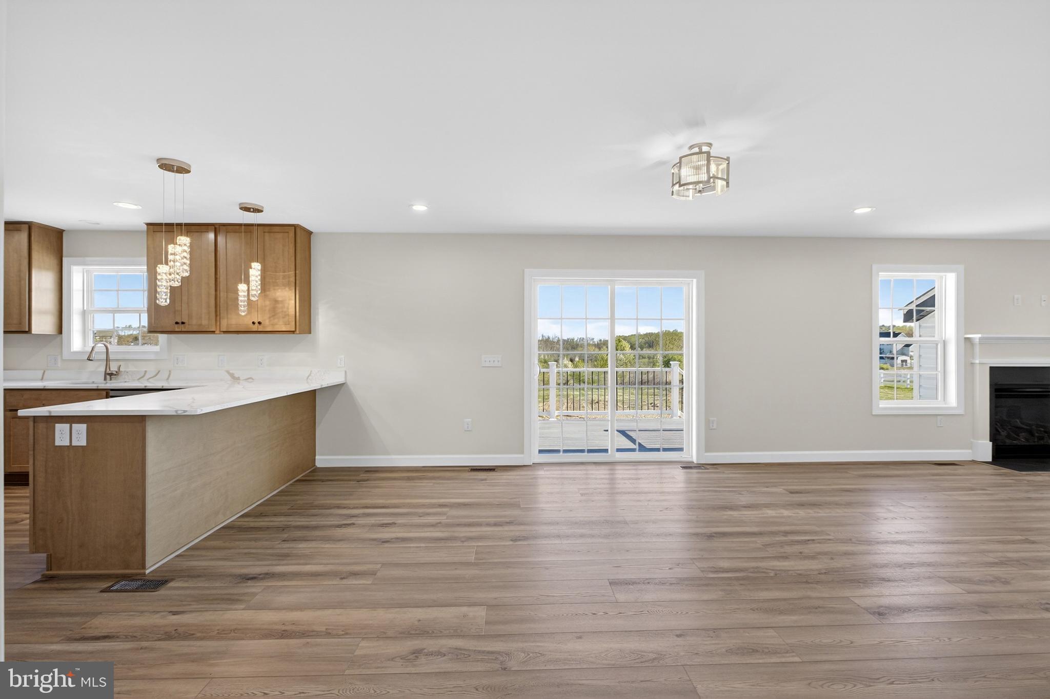 ST GEORGES CROSSING - Residential