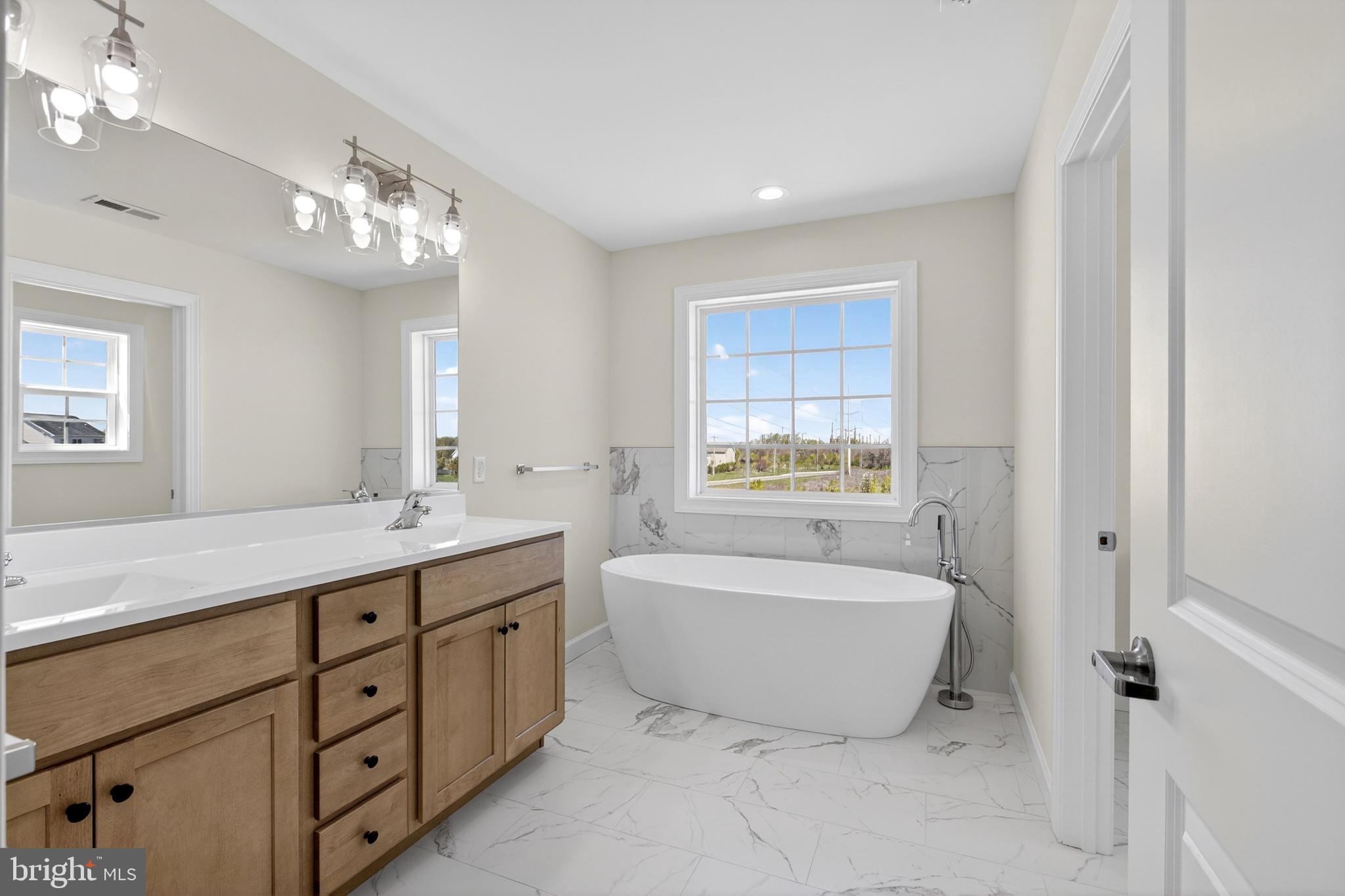 ST GEORGES CROSSING - Residential