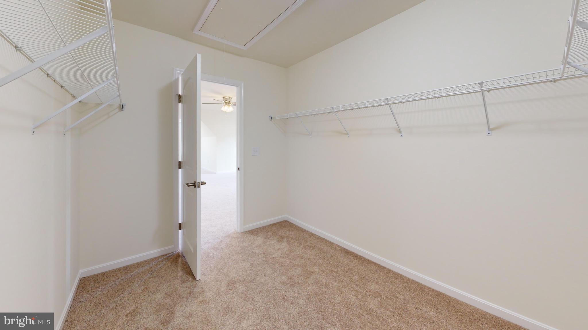 ST GEORGES CROSSING - Residential