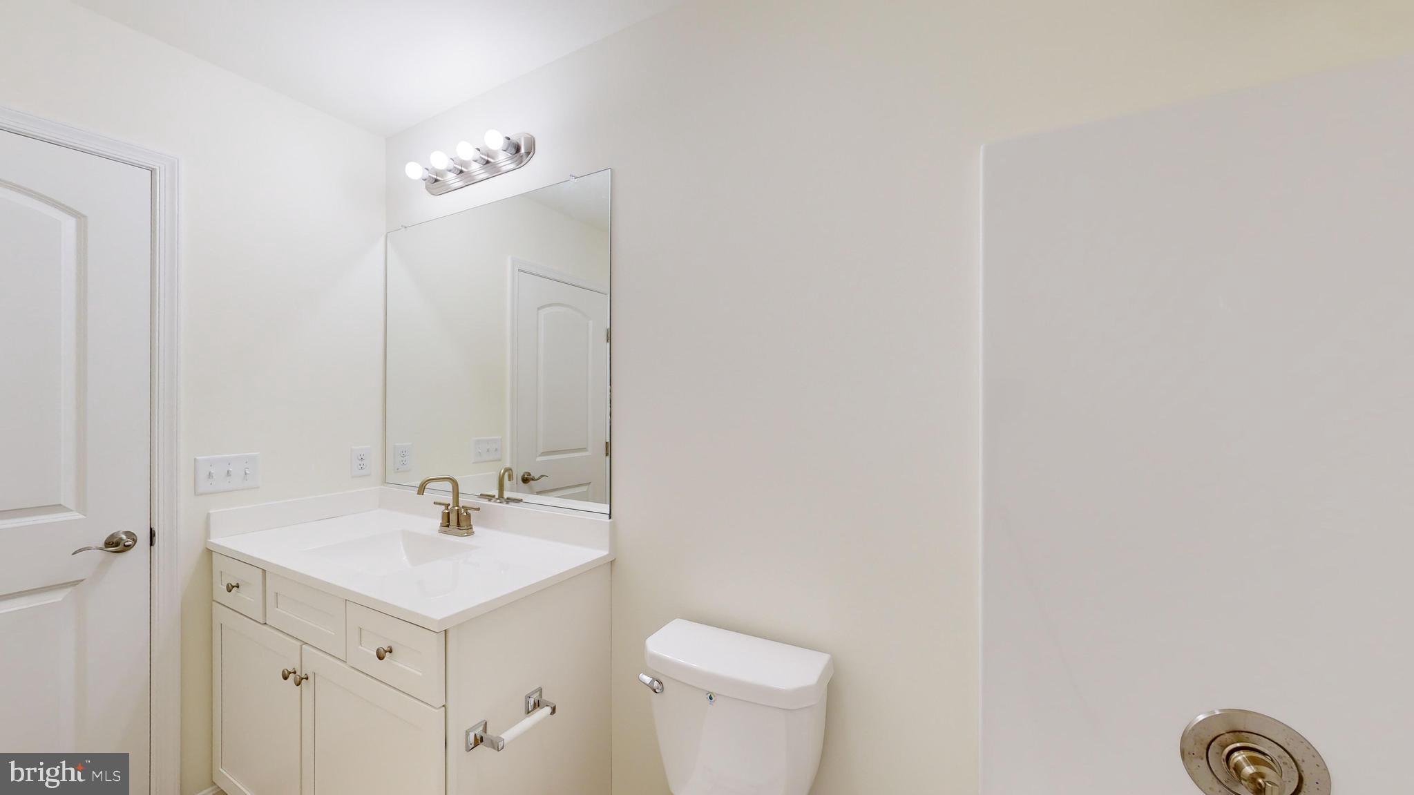 ST GEORGES CROSSING - Residential