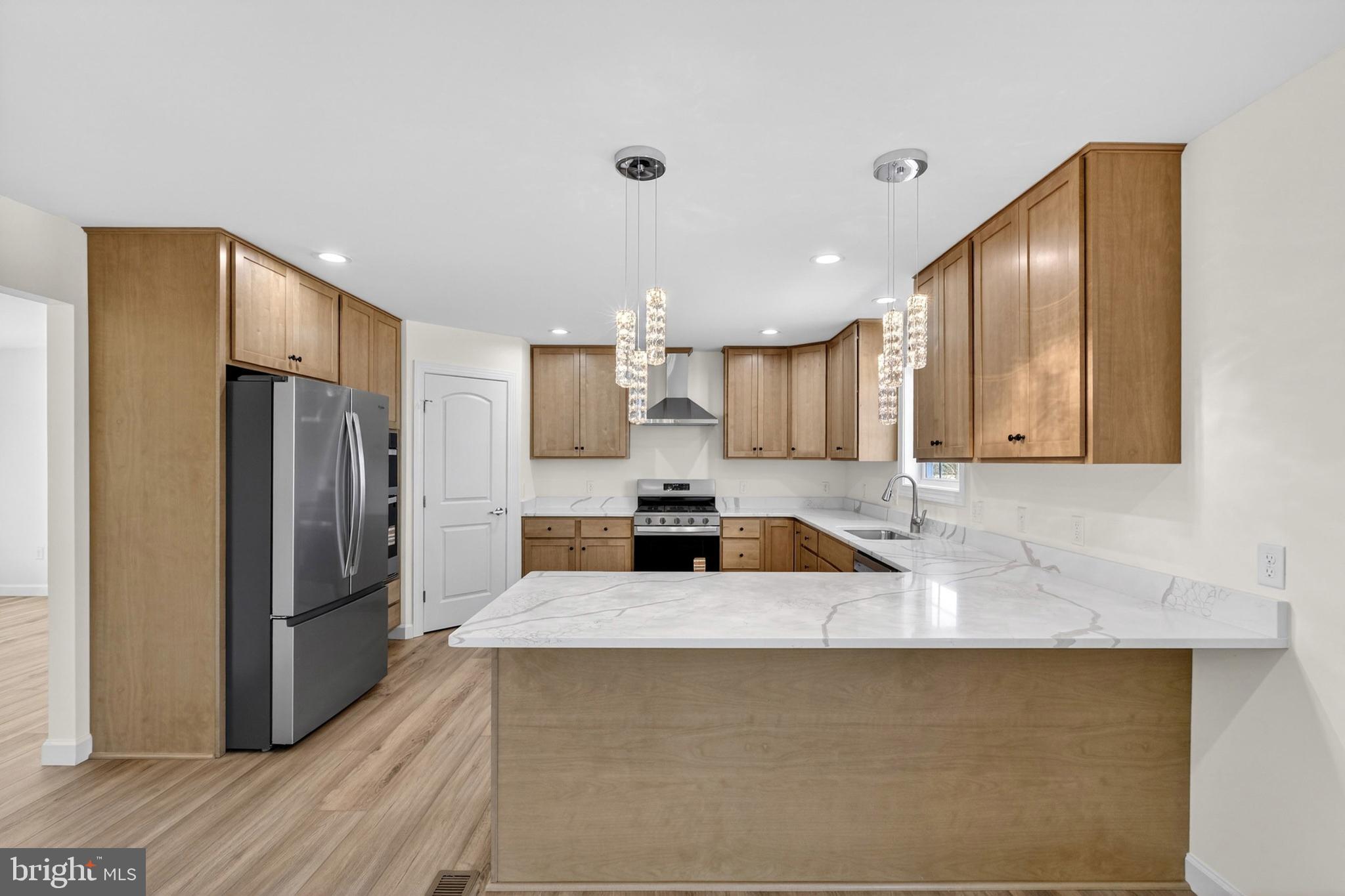 ST GEORGES CROSSING - Residential