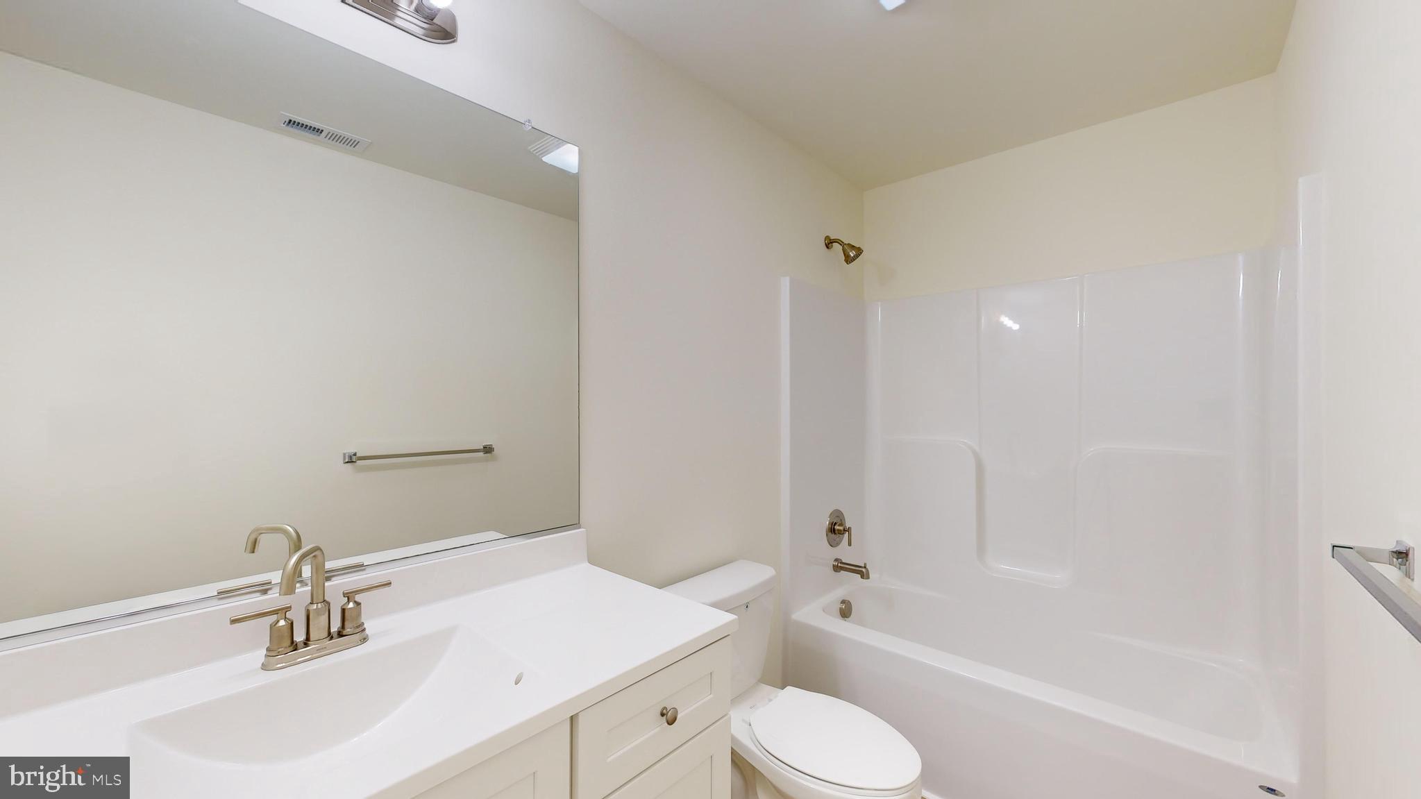 ST GEORGES CROSSING - Residential