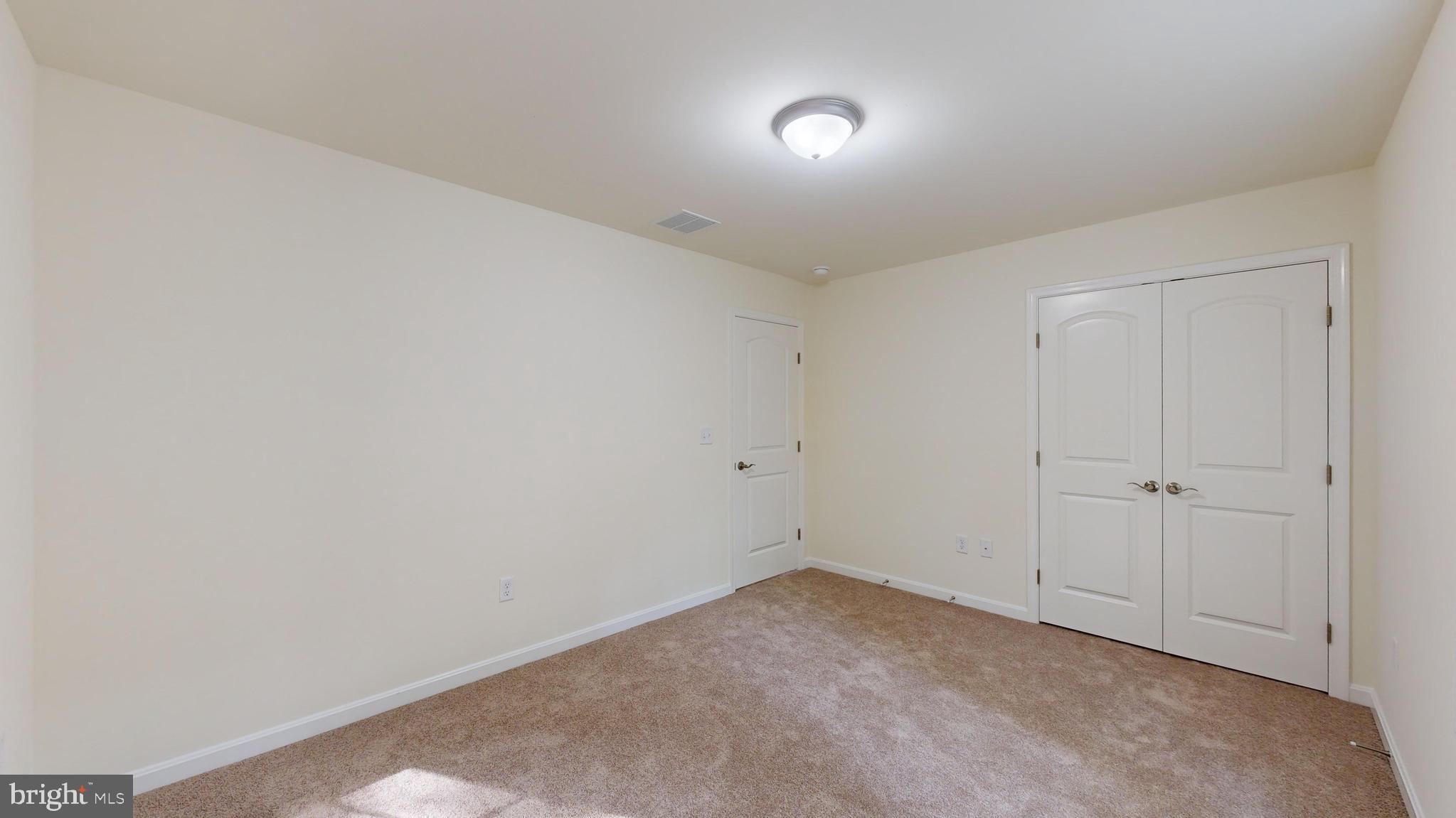 ST GEORGES CROSSING - Residential