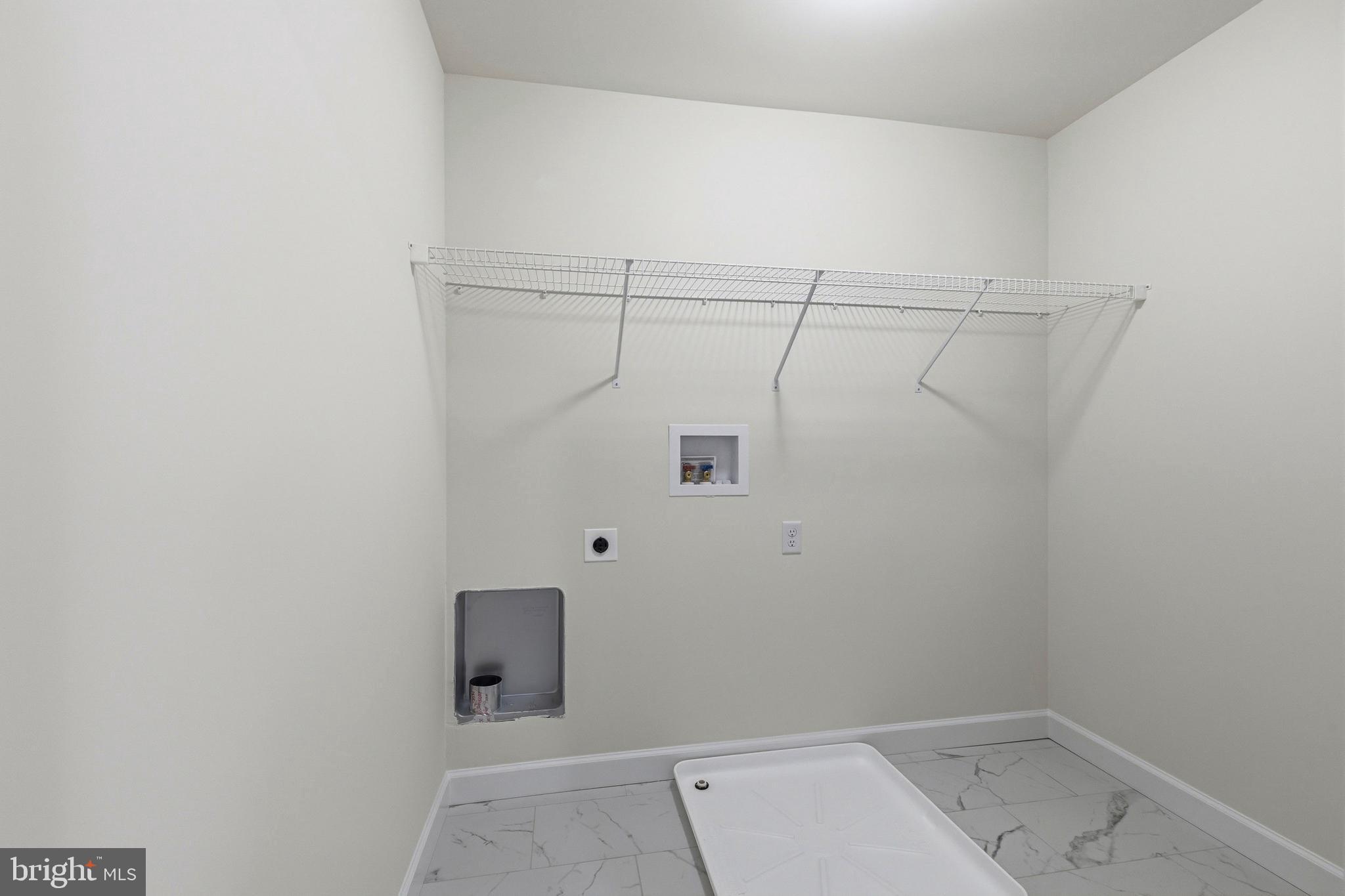 ST GEORGES CROSSING - Residential