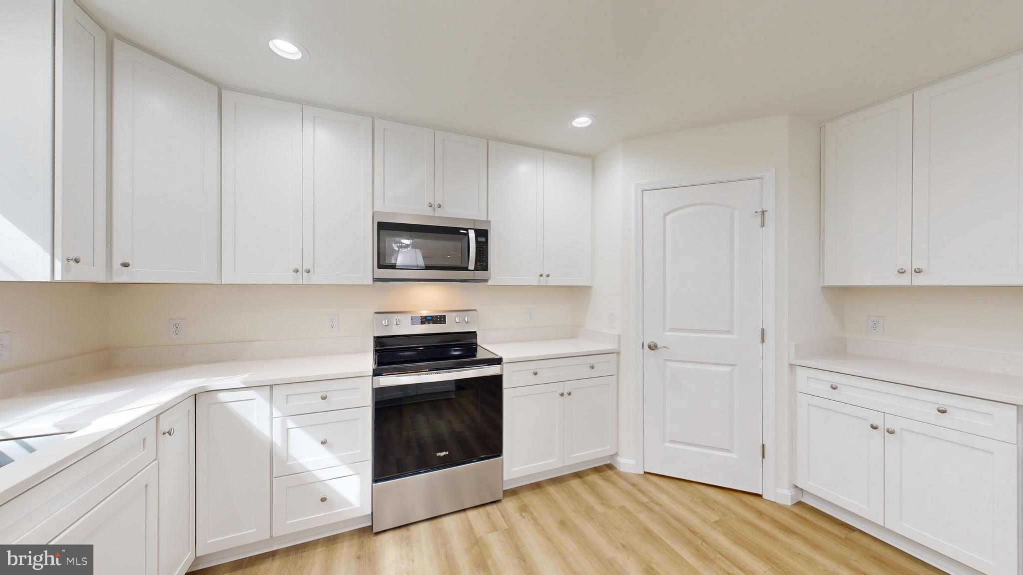 ST GEORGES CROSSING - Residential