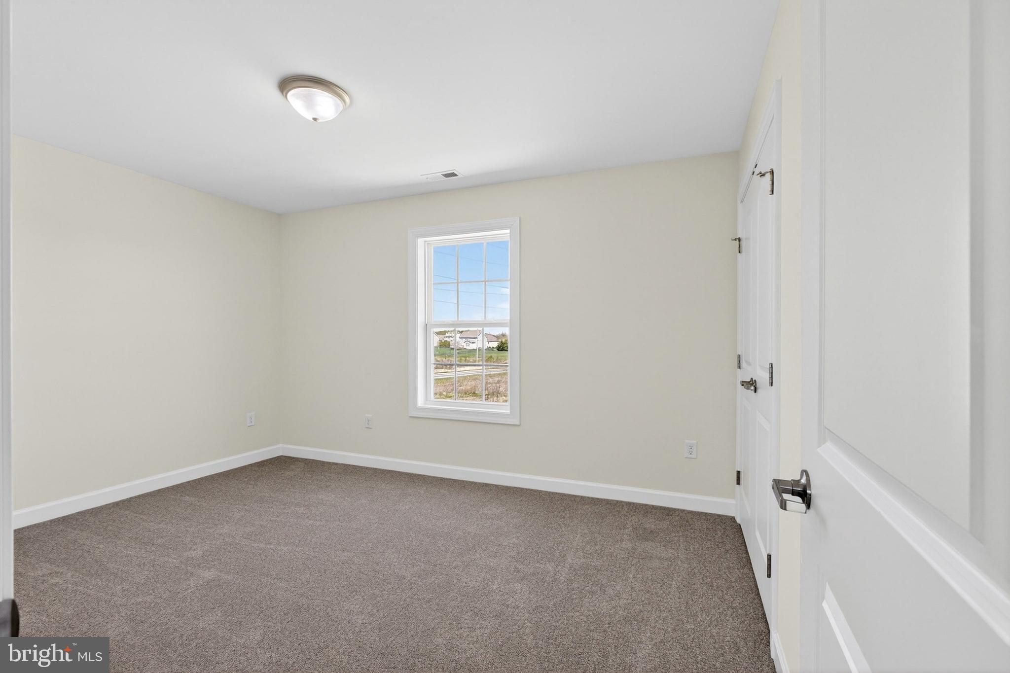 ST GEORGES CROSSING - Residential