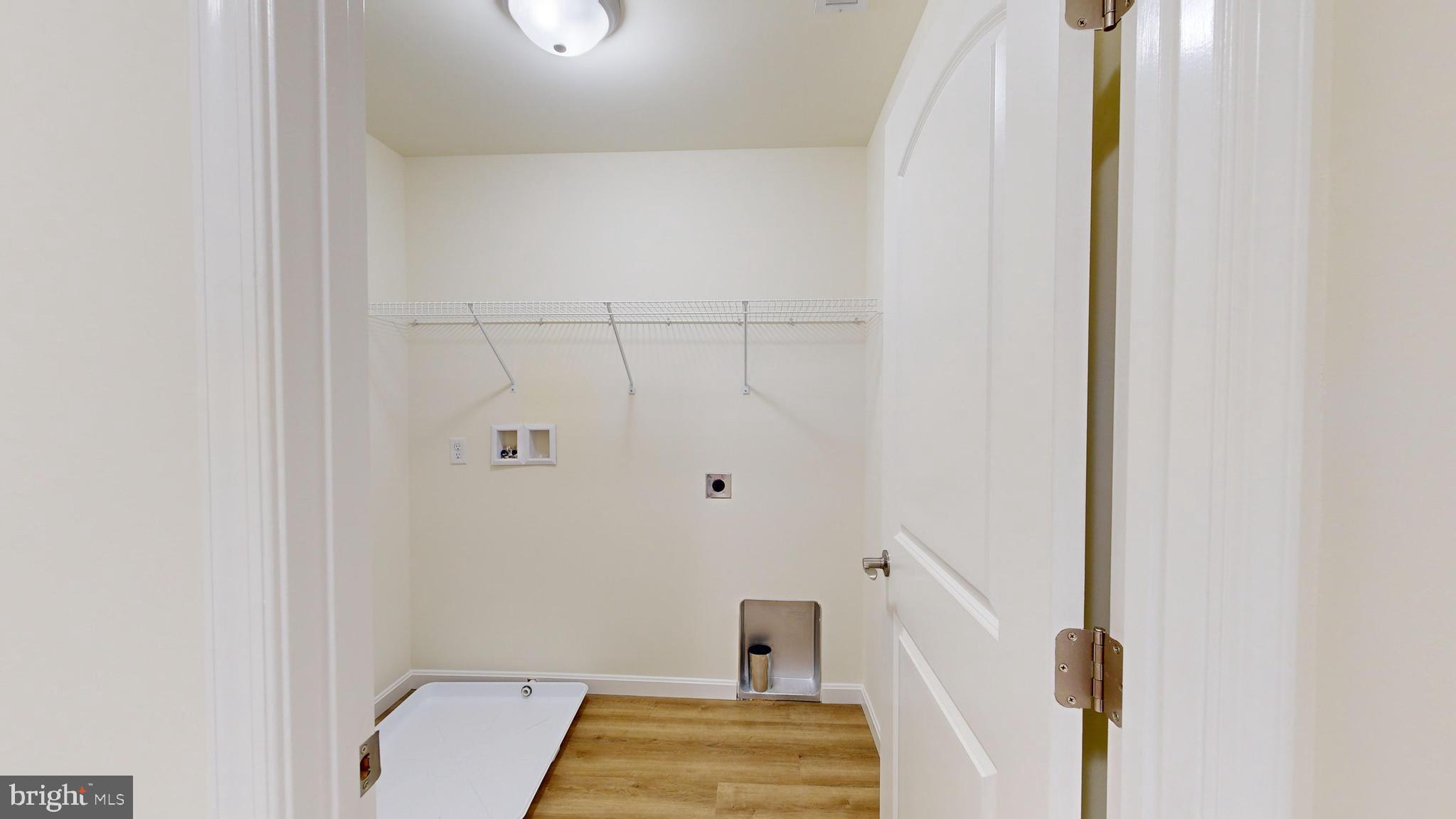 ST GEORGES CROSSING - Residential