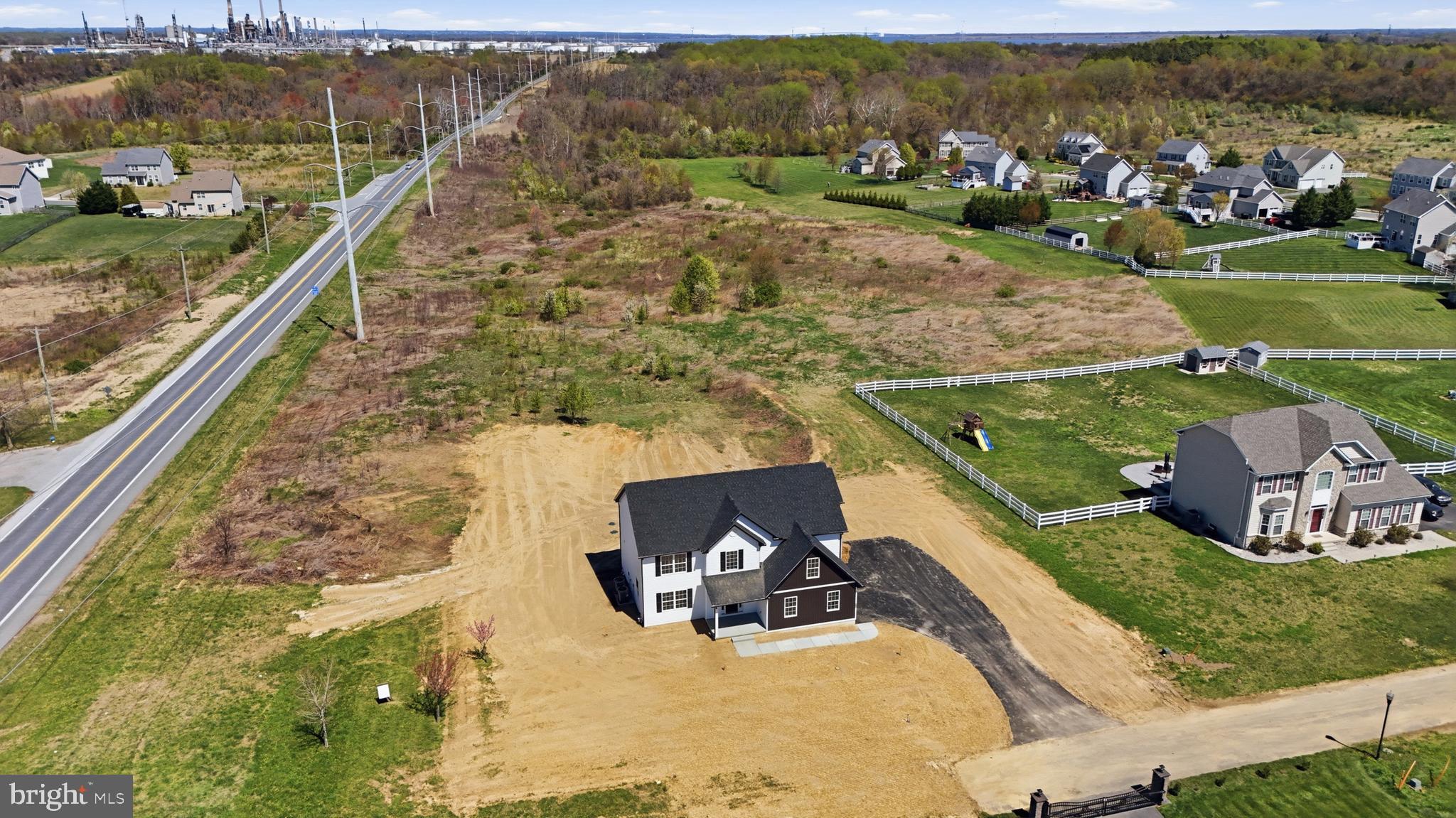 ST GEORGES CROSSING - Residential