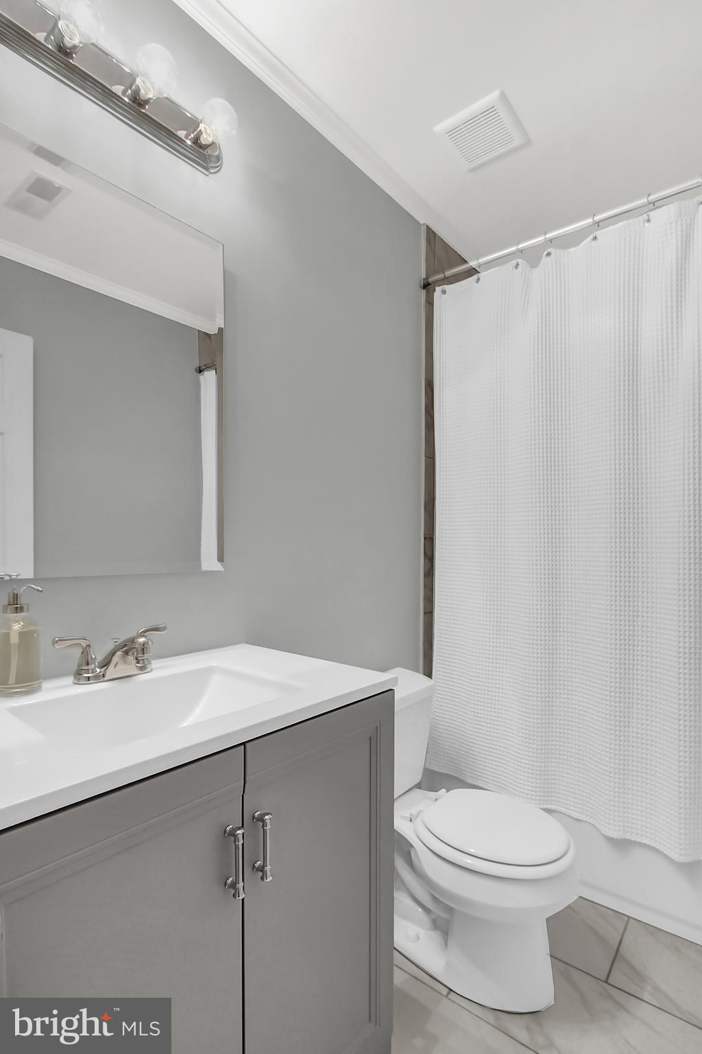 GRACE HARBOUR - Residential