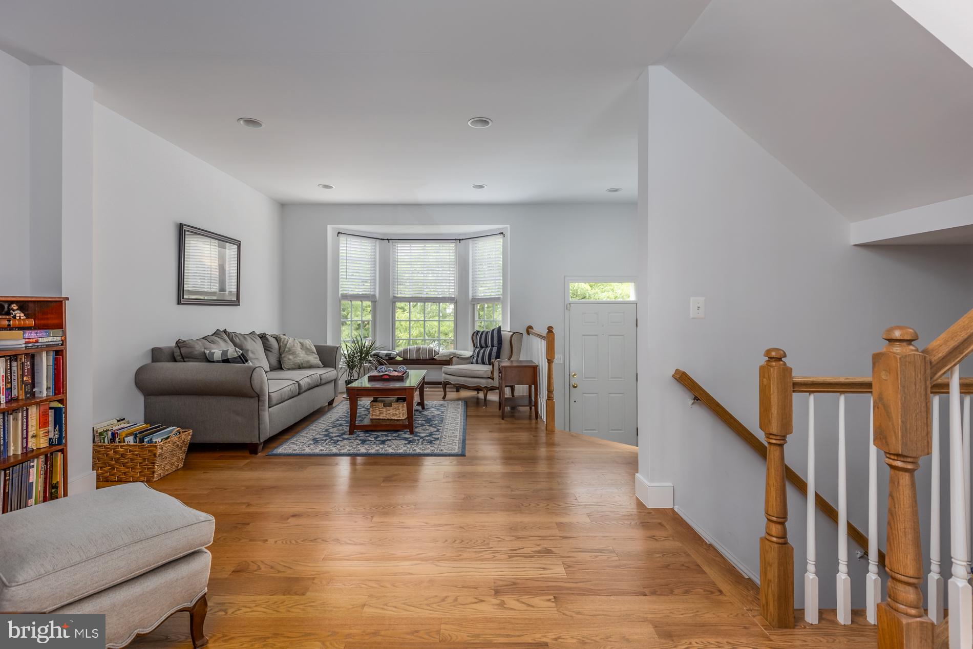 SOUTH RIDING - Residential