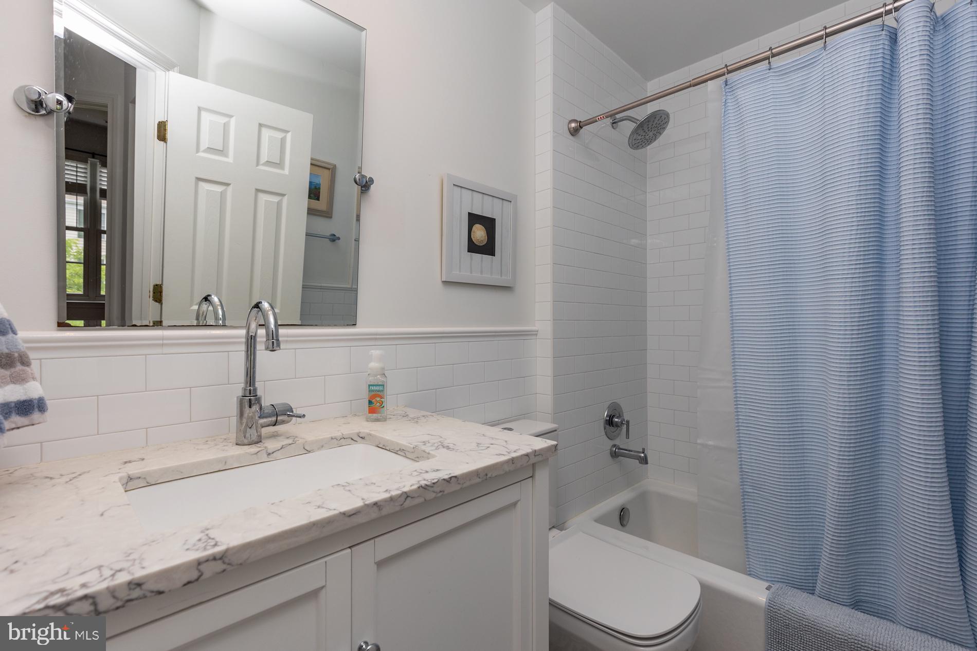 SOUTH RIDING - Residential