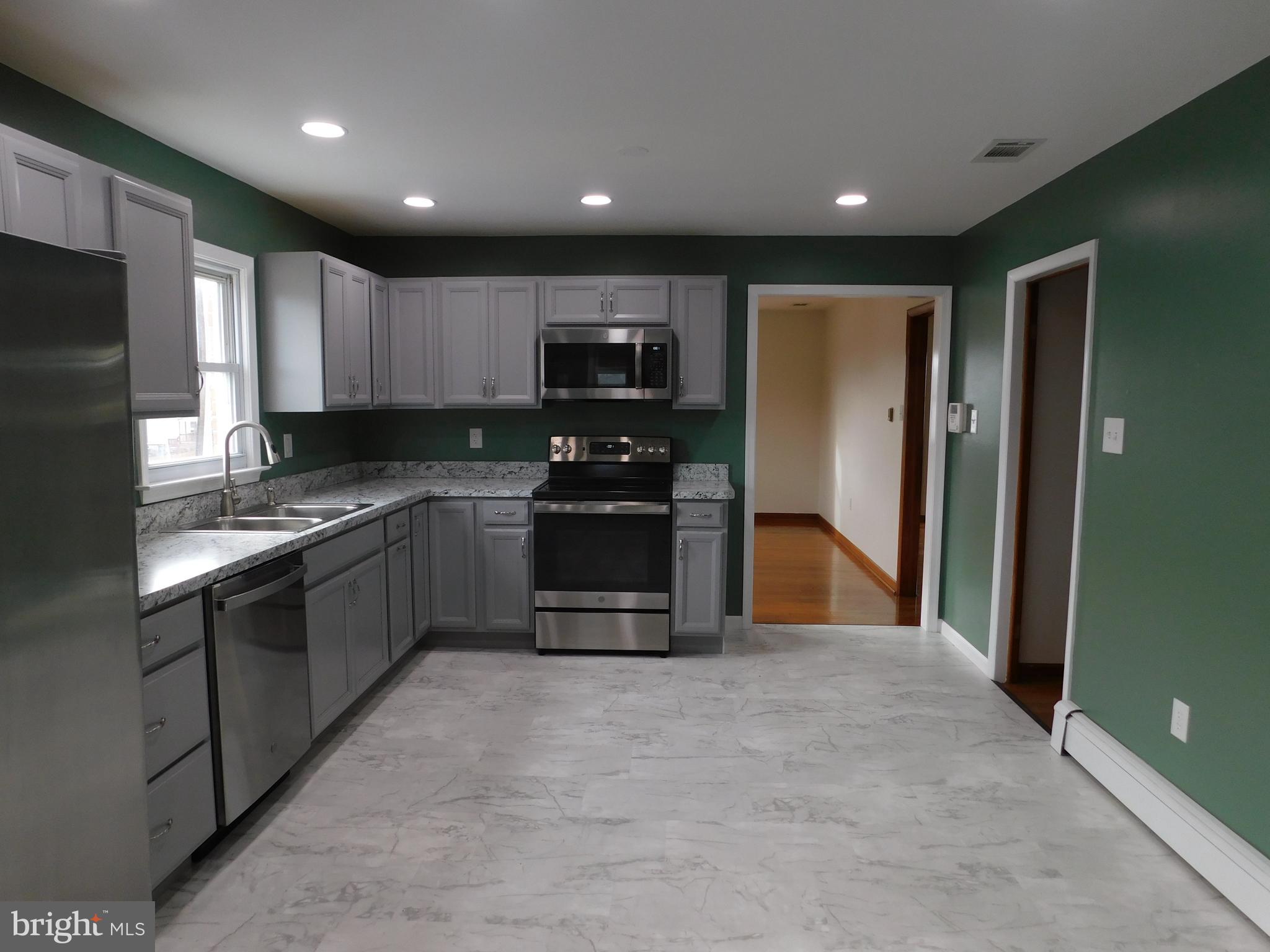 FREDERICK COUNTY - Residential Lease