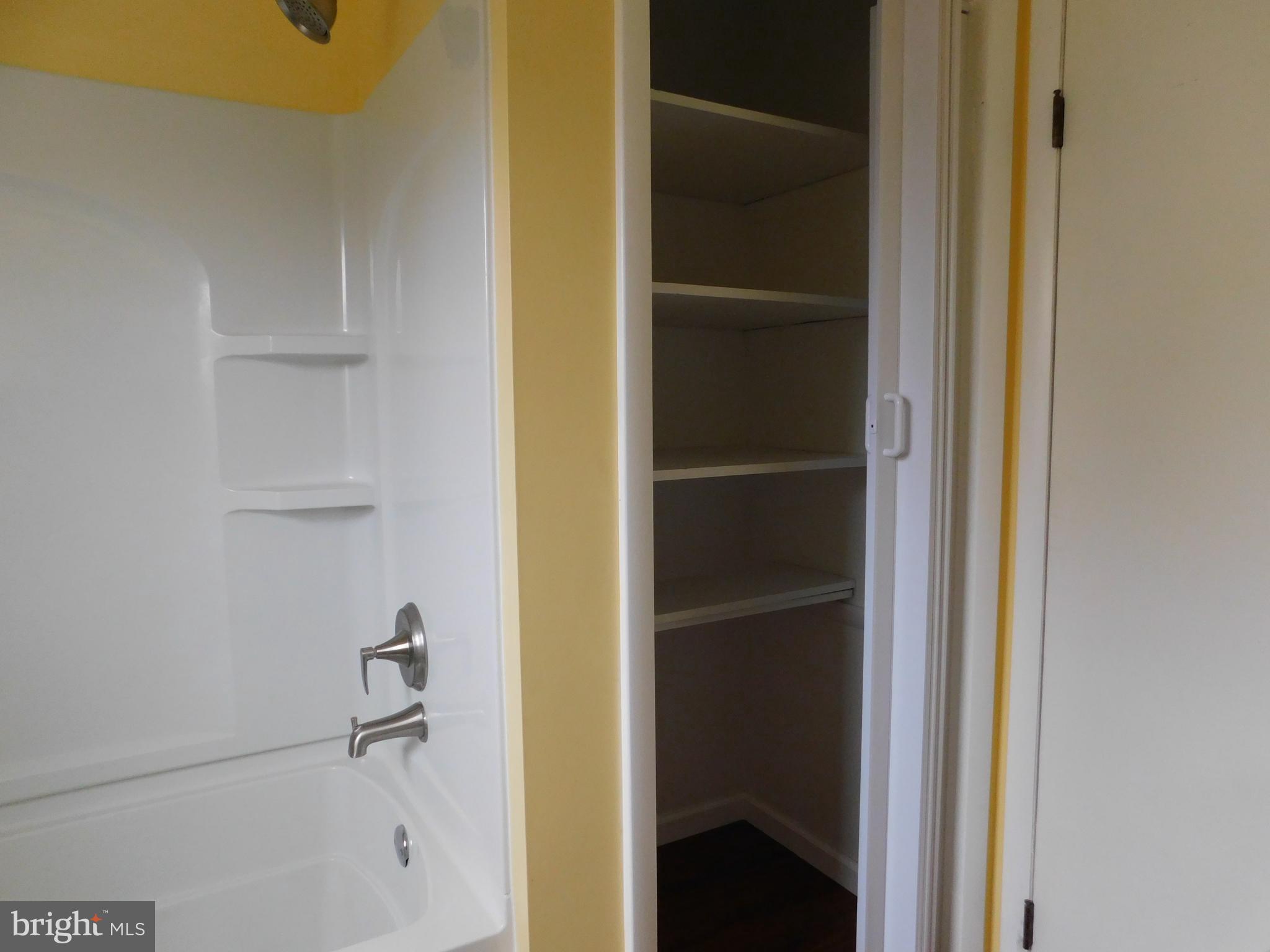 FREDERICK COUNTY - Residential Lease