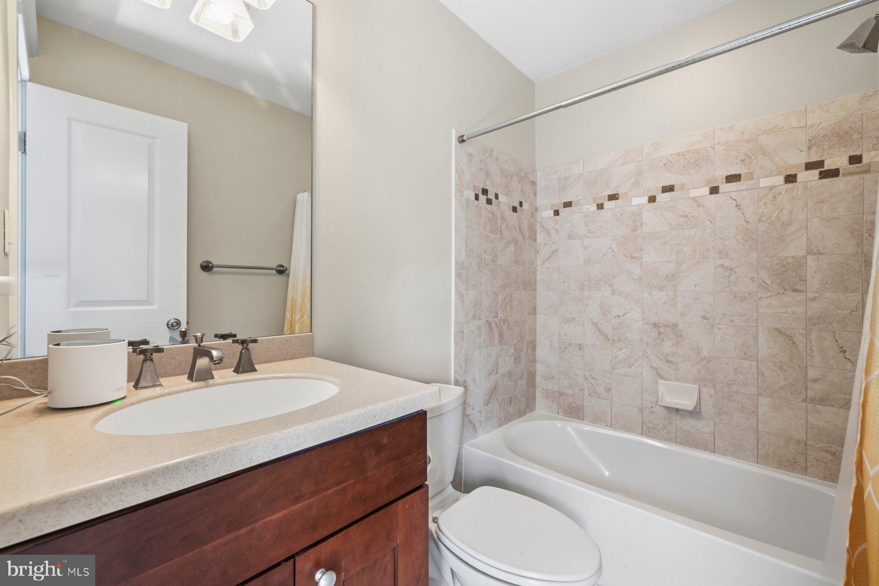 ASHTON HEIGHTS - Residential