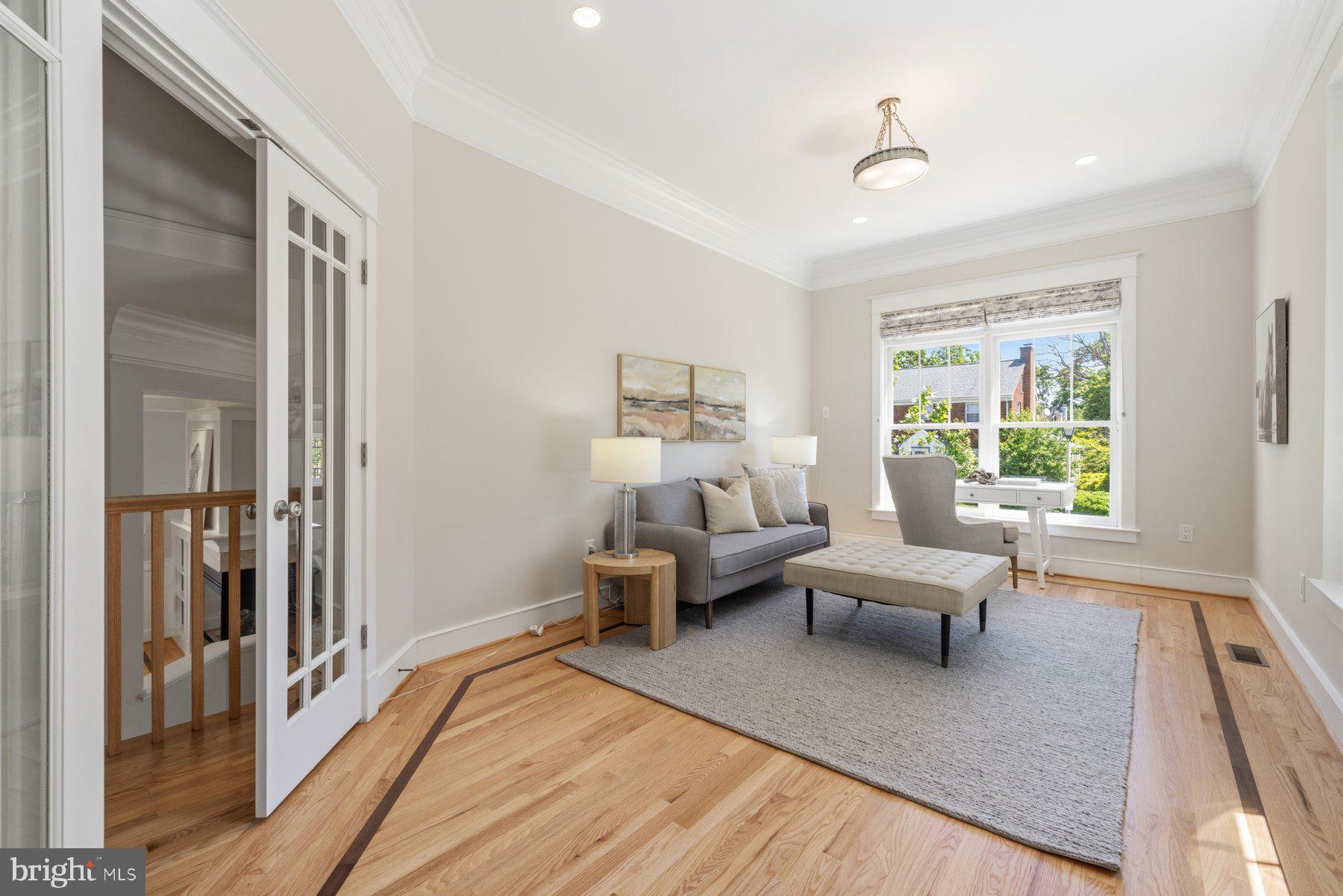 ASHTON HEIGHTS - Residential