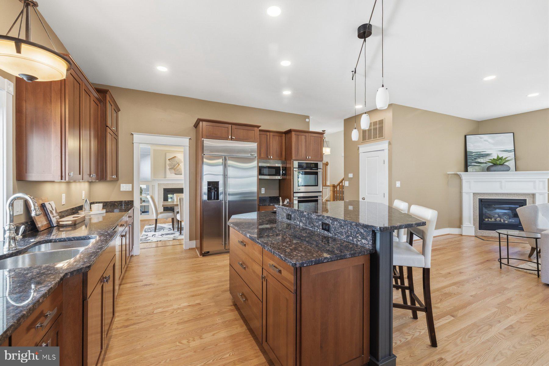 ASHTON HEIGHTS - Residential