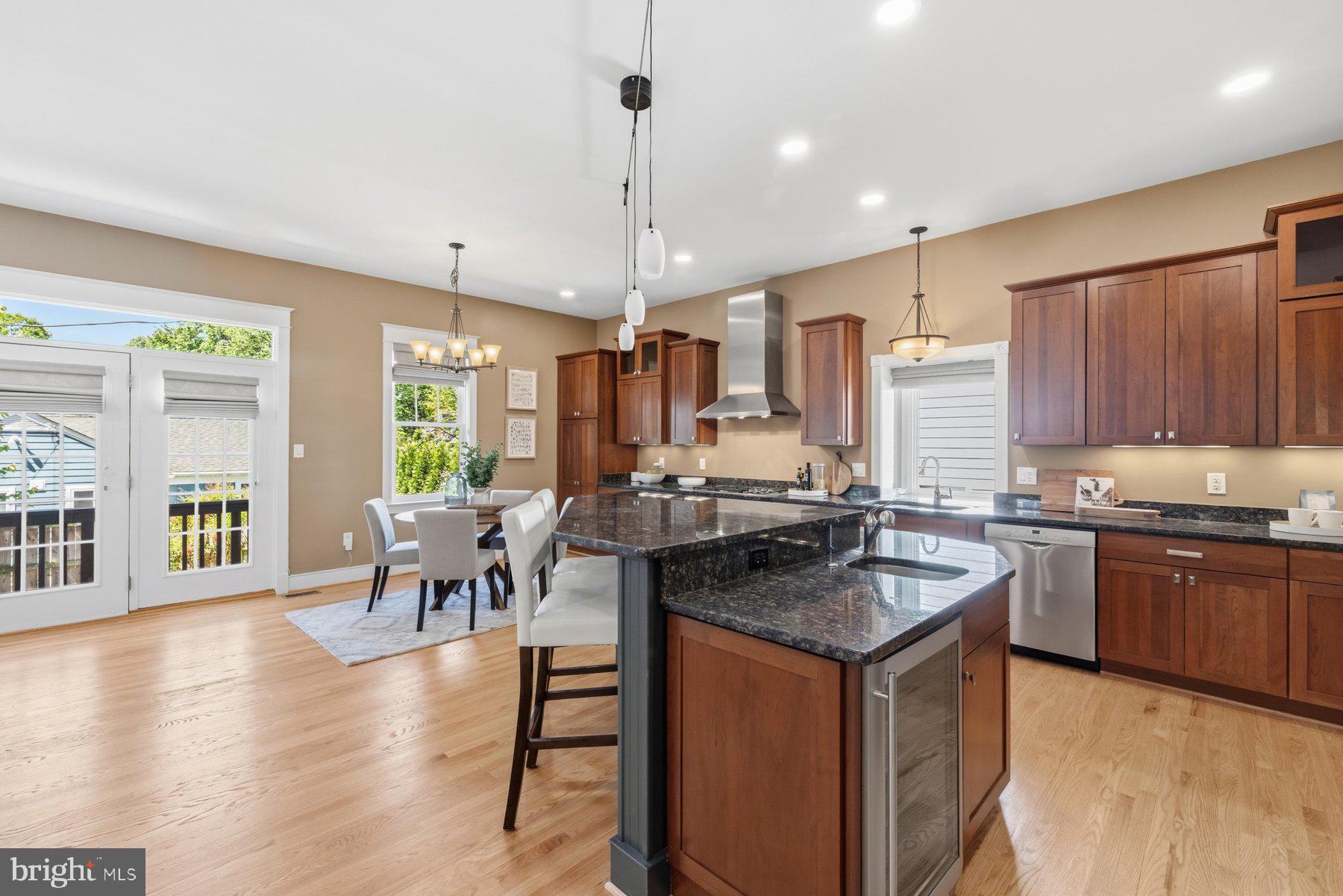 ASHTON HEIGHTS - Residential