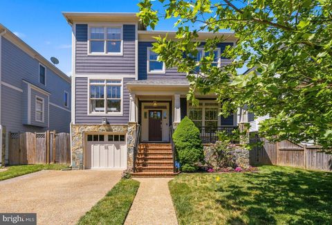 512 N MONROE STREET ARLINGTON VA 22201