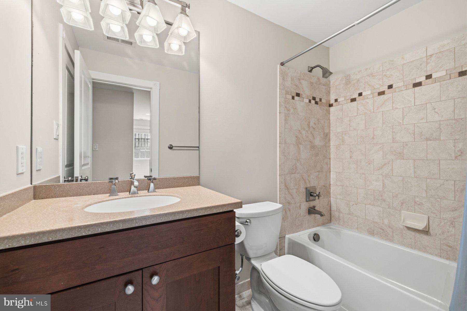 ASHTON HEIGHTS - Residential