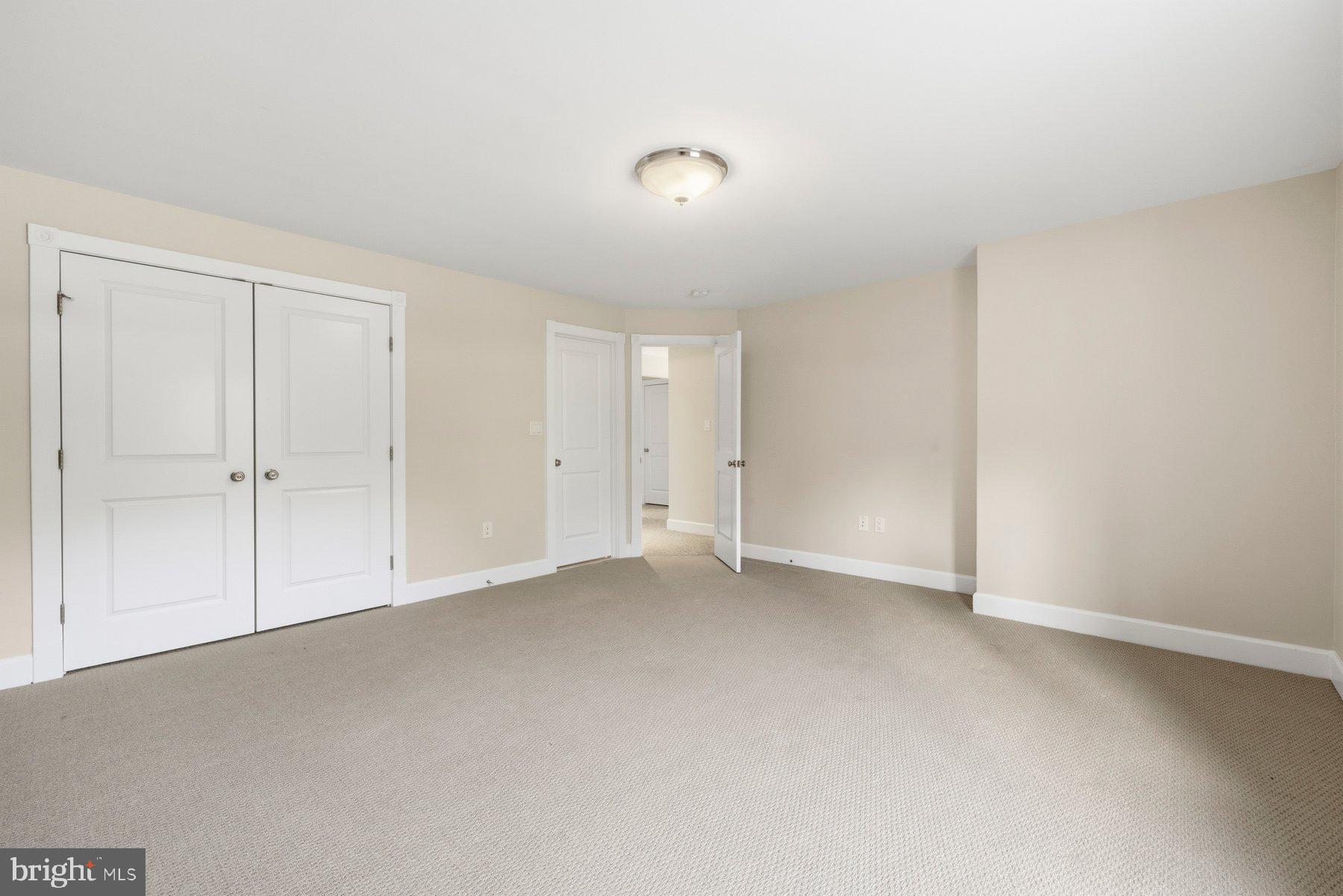 ASHTON HEIGHTS - Residential