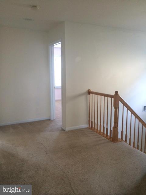 INDEPENDENCE/UNIV VLG - Residential Lease